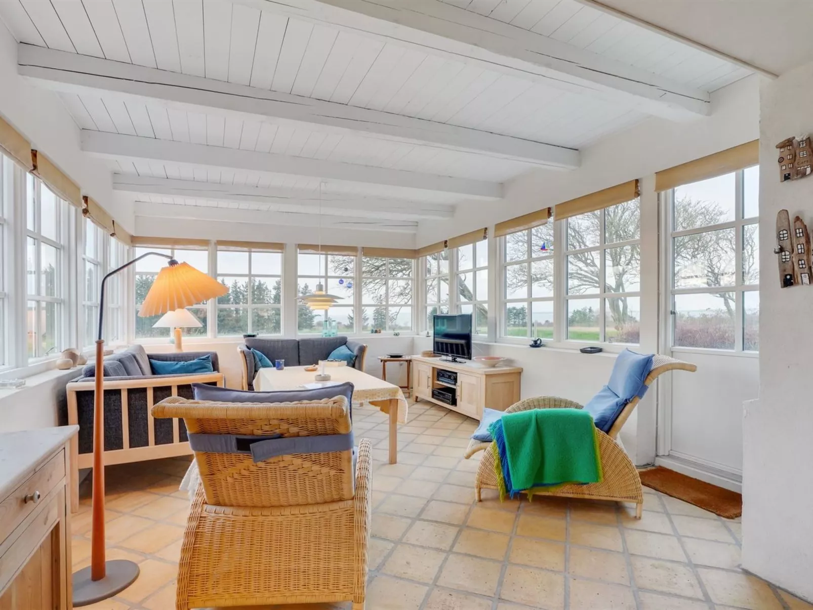 "Althea" - 750m to the fjord-Binnen