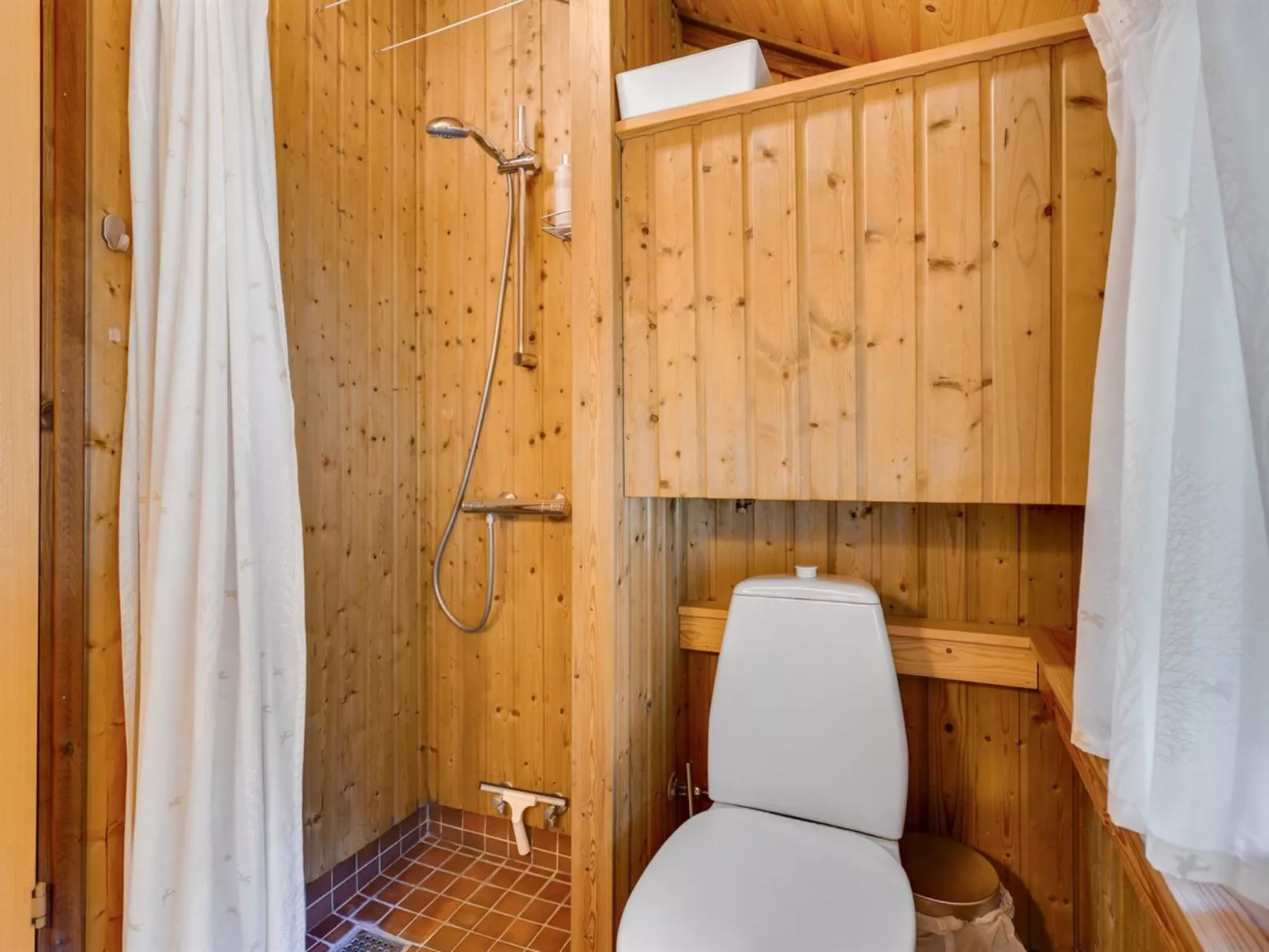 "Ija" - 200m from the sea-Binnen