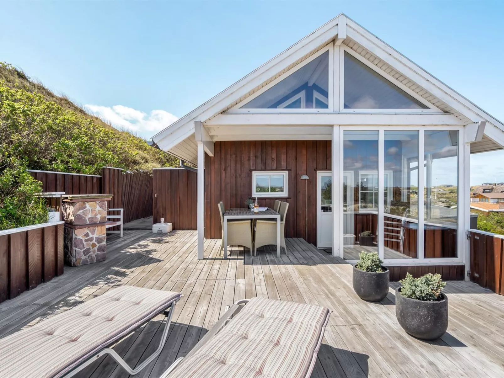 "Byrial" - 200m from the sea-Buiten