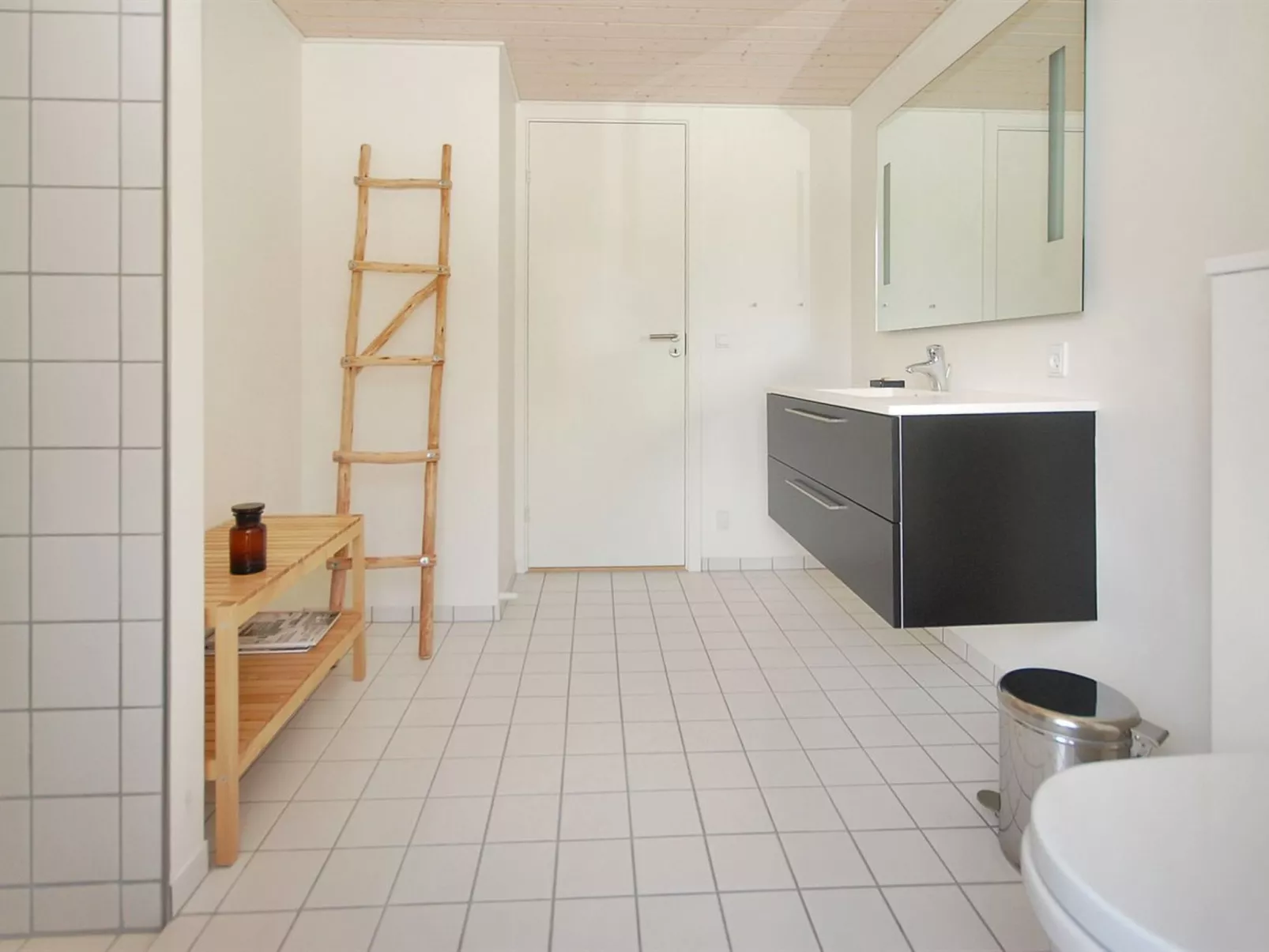 "Melinda" - 2km from the sea-Binnen