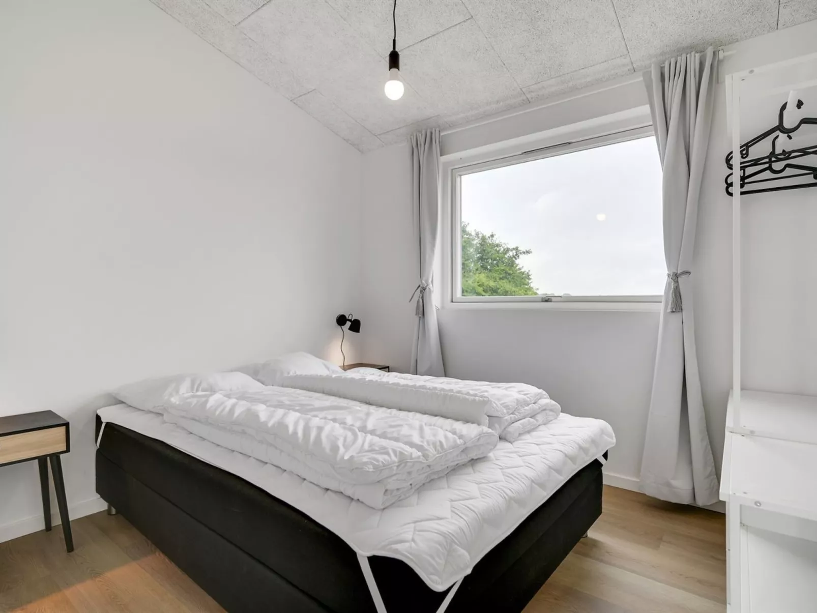 "Aatami" - 500m from the sea-Binnen