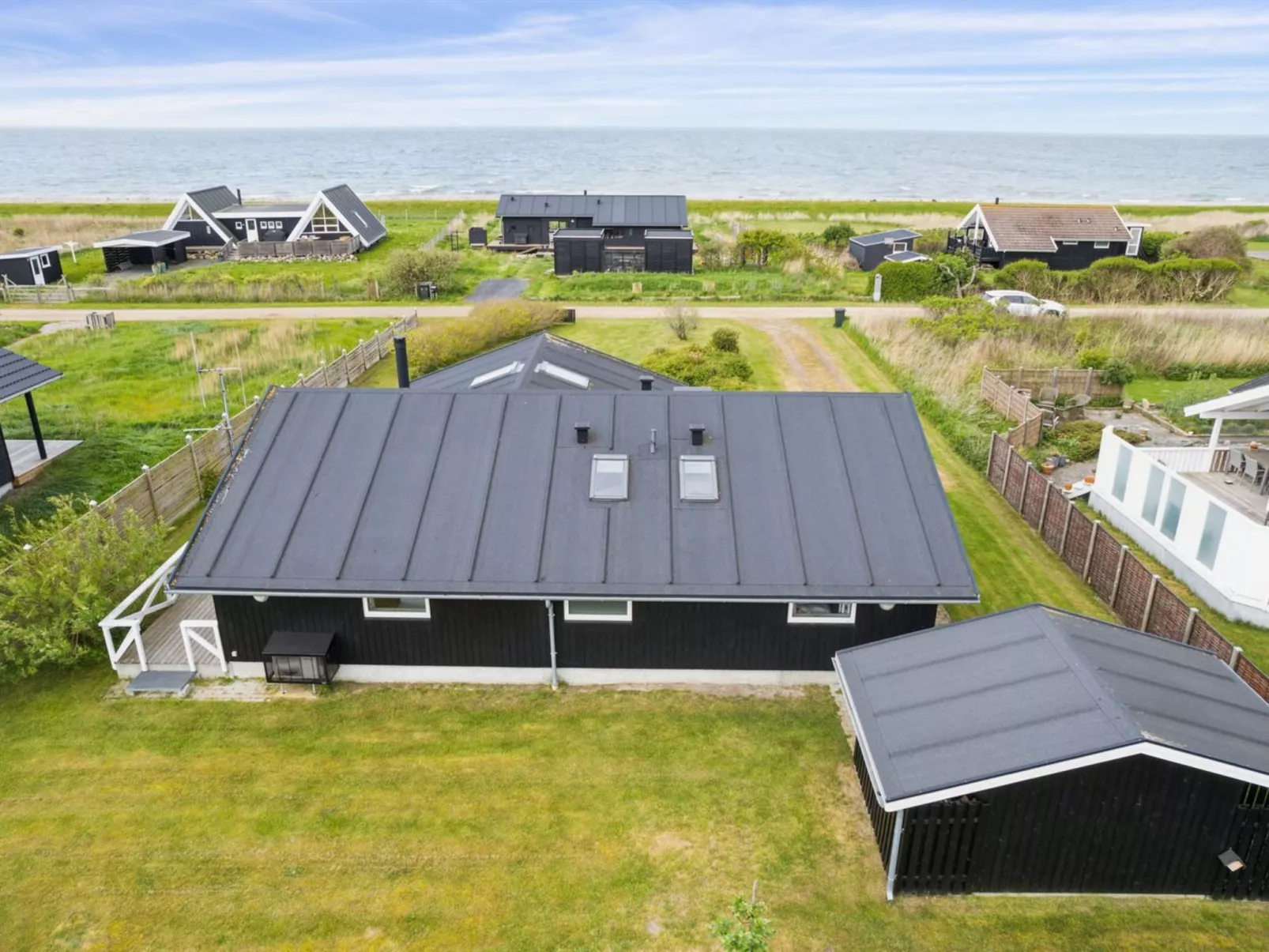 "Ewa" - 75m from the sea-Buiten