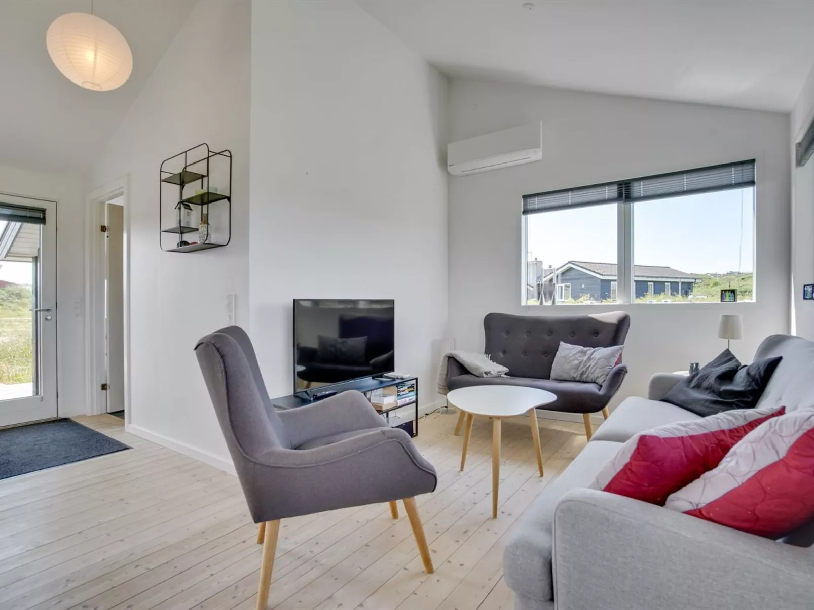 "Dila" - 150m from the sea-Binnen