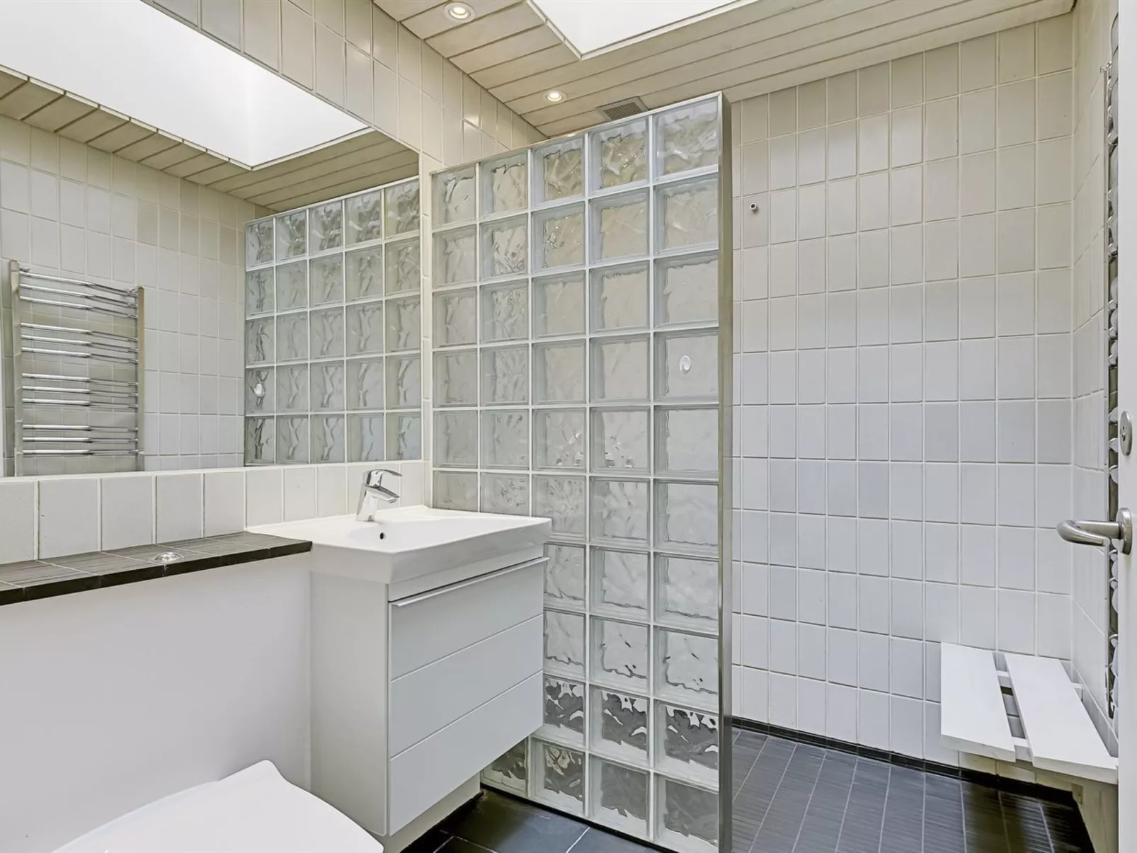 "Iolani" - 250m from the sea-Binnen