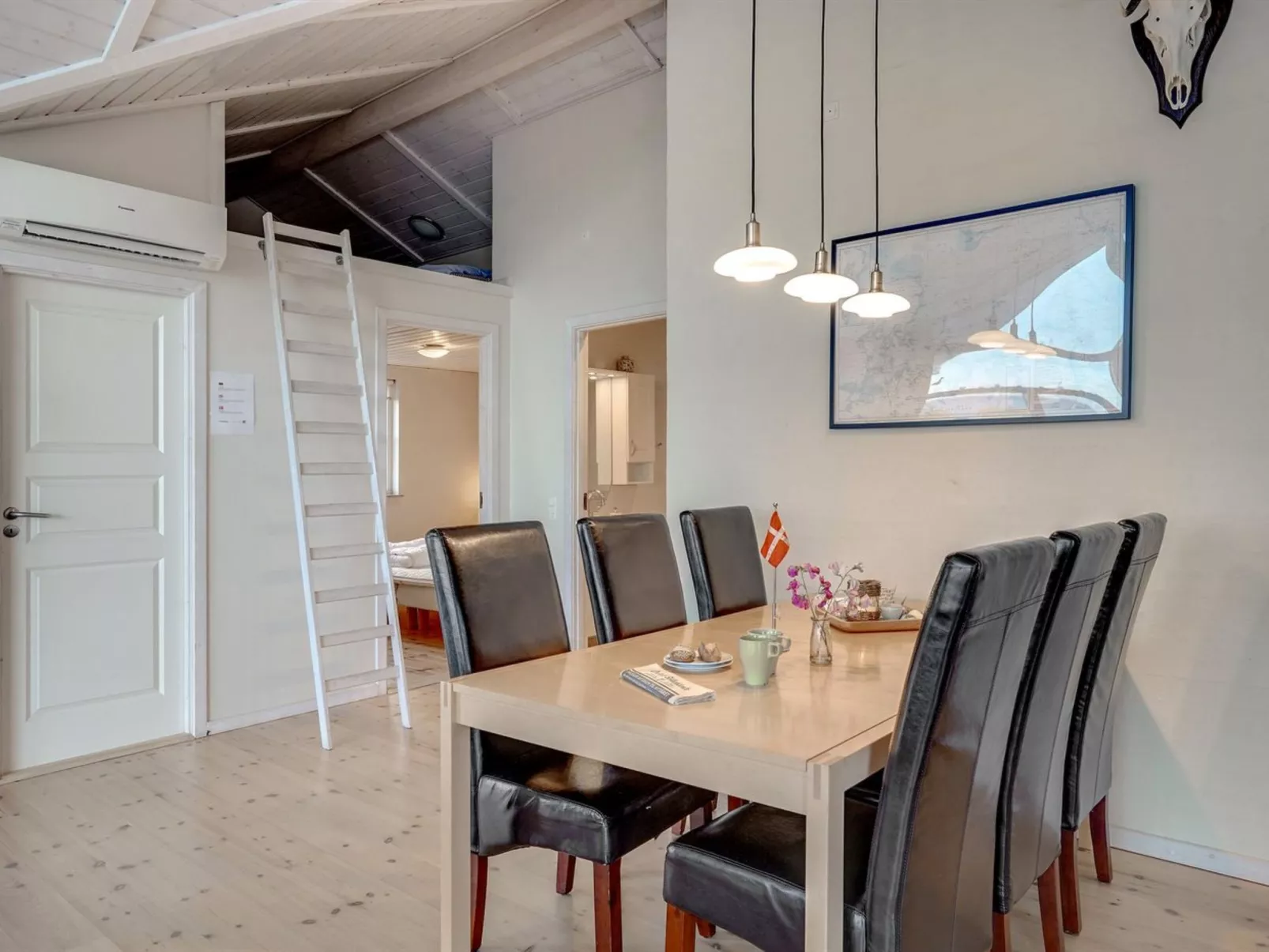 "Thorman" - 75m from the sea-Binnen