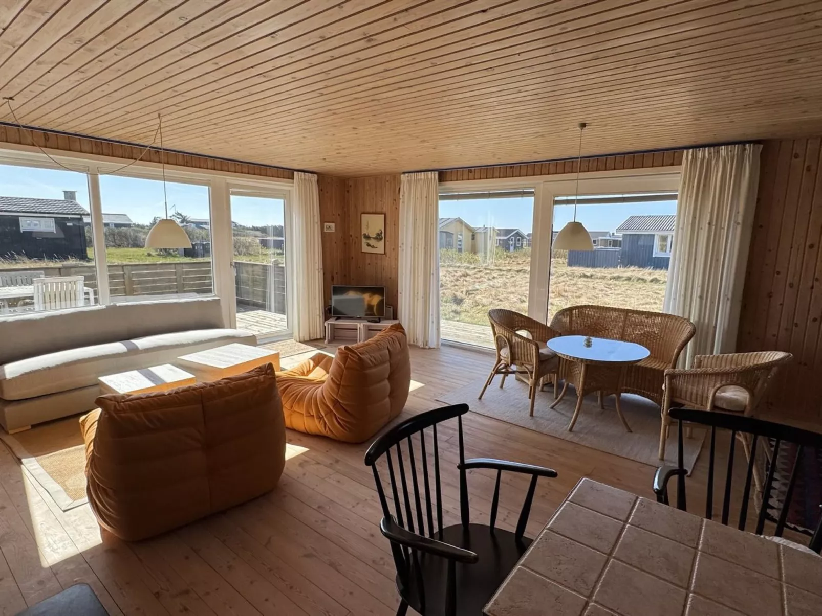 "Bera" - 250m from the sea-Binnen