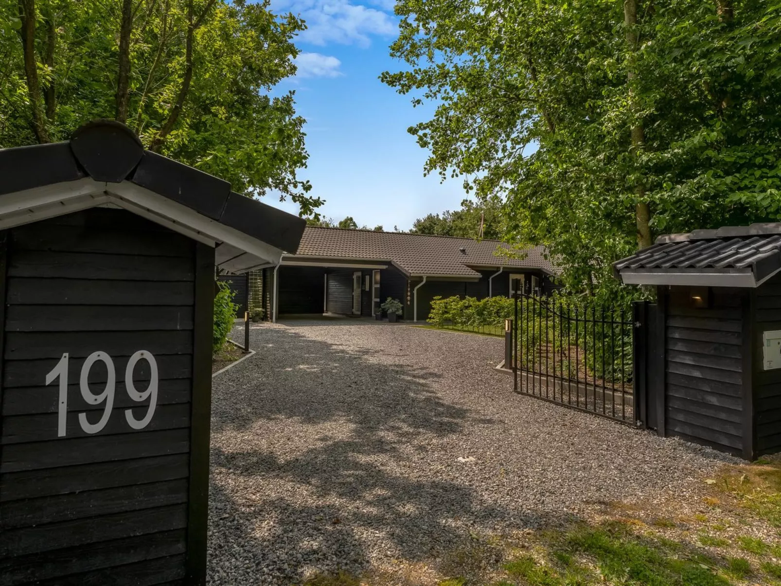 "Yorrit" - 500m to the fjord-Buiten