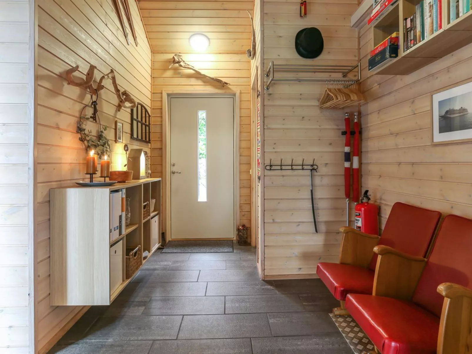 "Danijela" - 1.2km from the sea-Binnen