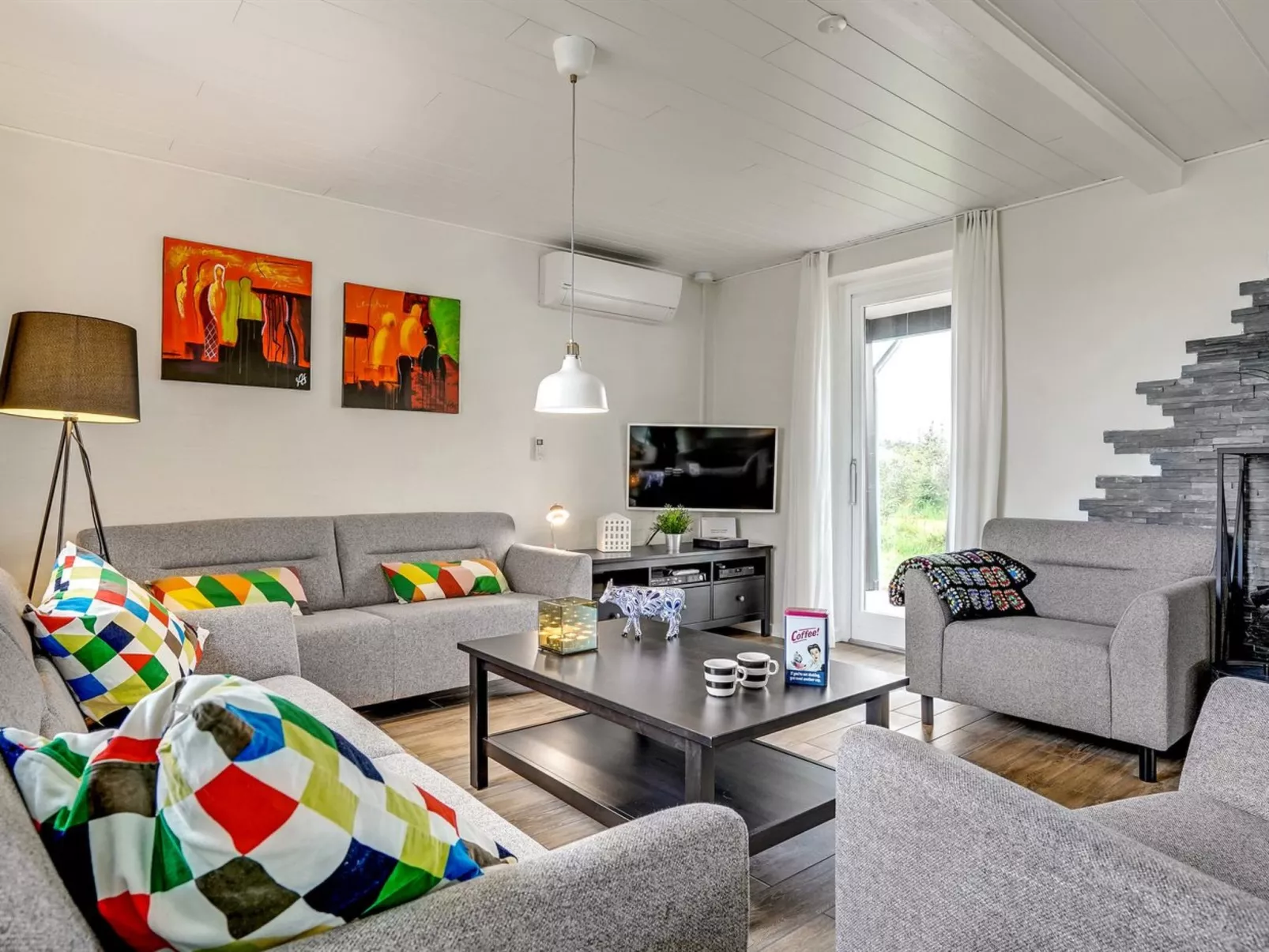 "Dome" - 750m from the sea-Binnen