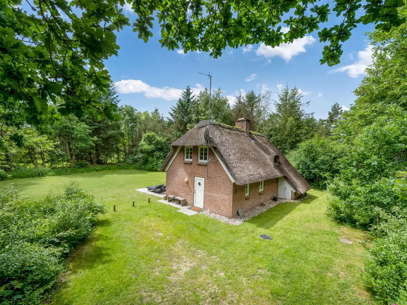 "Alkil" - 1.7km from the sea-Buiten