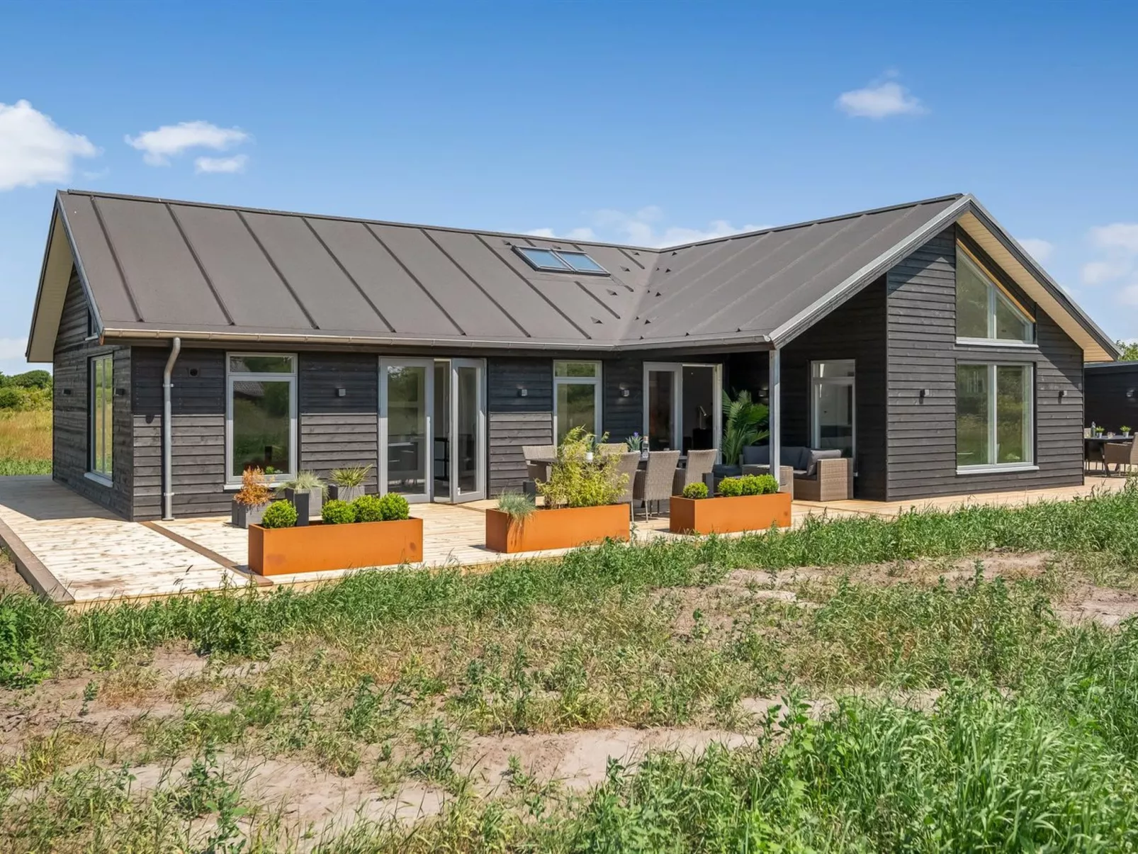 "Måns" - 500m to the fjord-Buiten