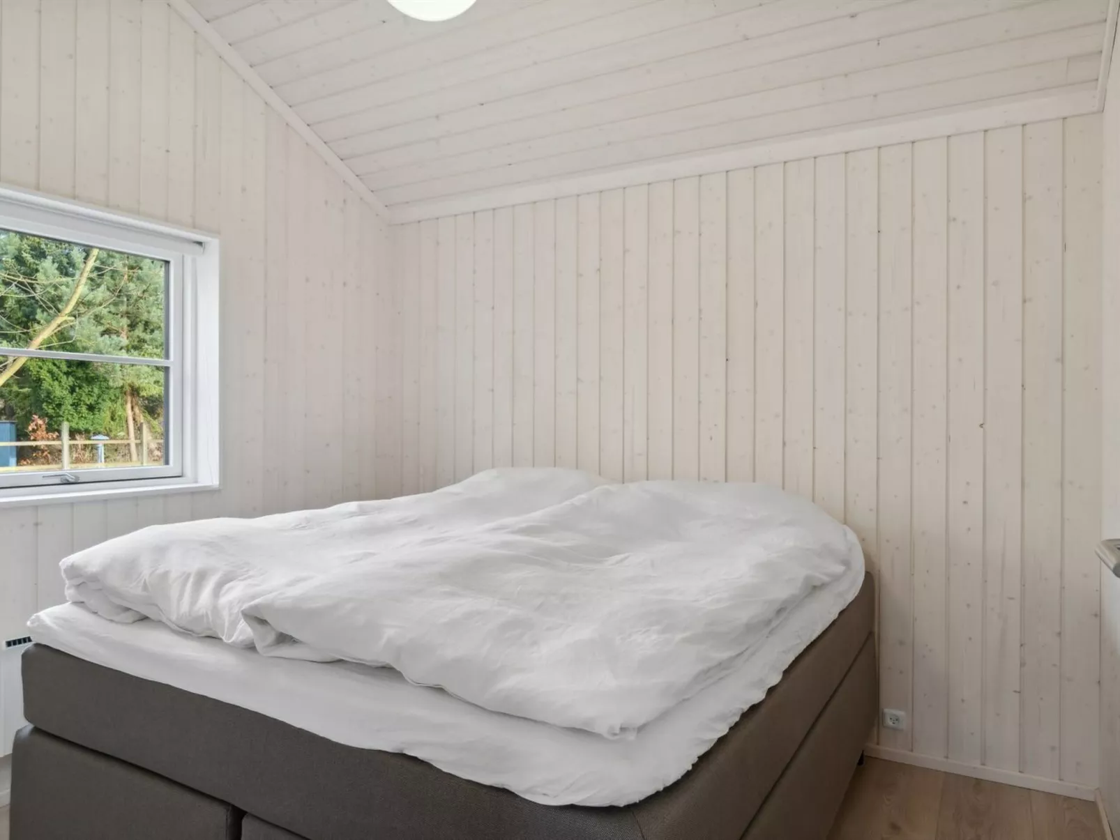 "Jonnhild" - 450m from the sea-Binnen