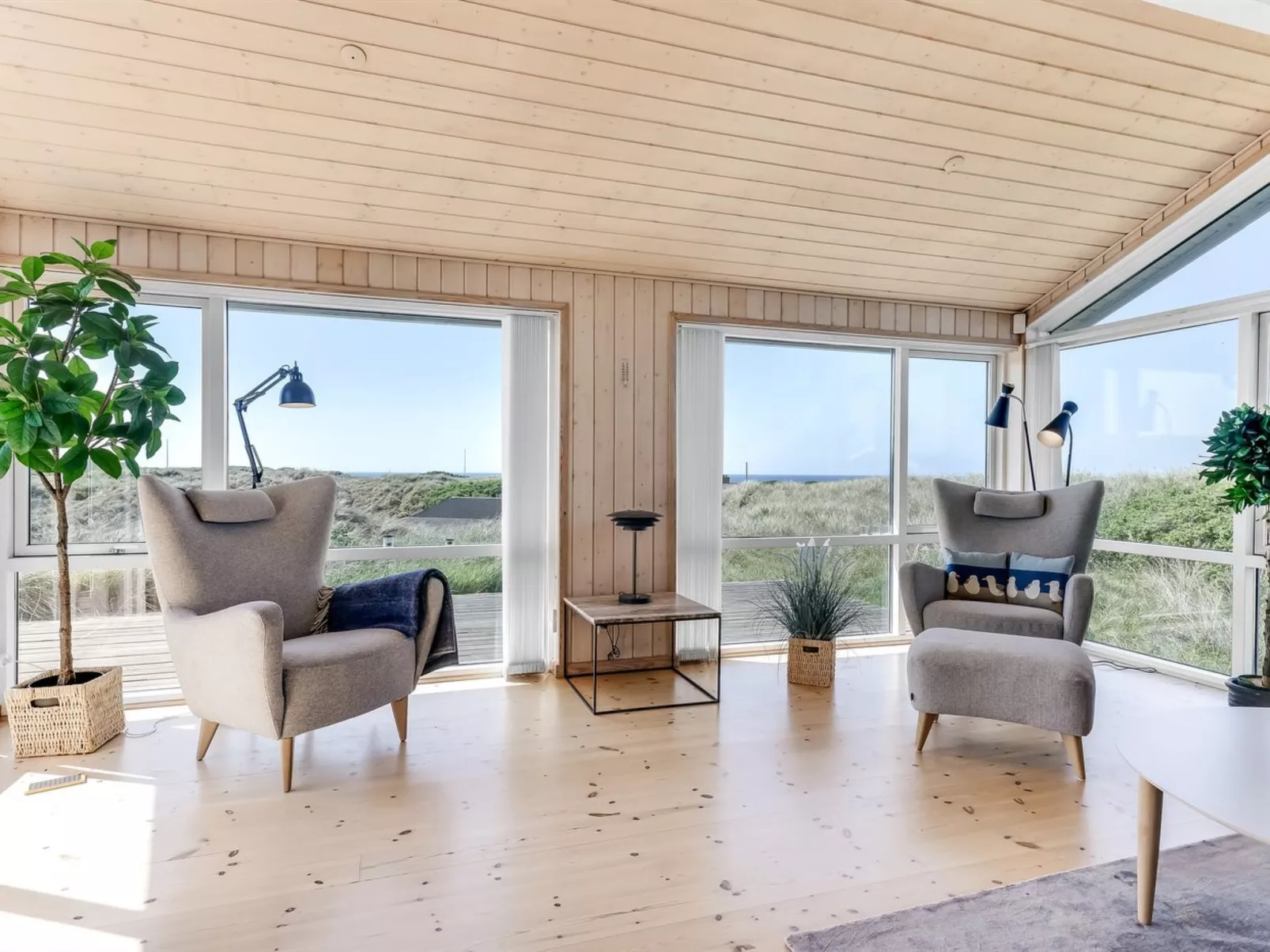 "Lauri" - 350m from the sea-Binnen