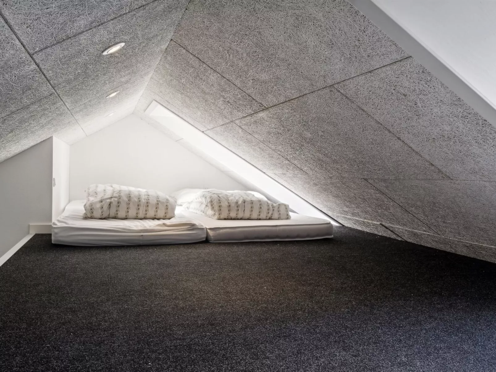 "Elke" - 3.5km from the sea-Binnen