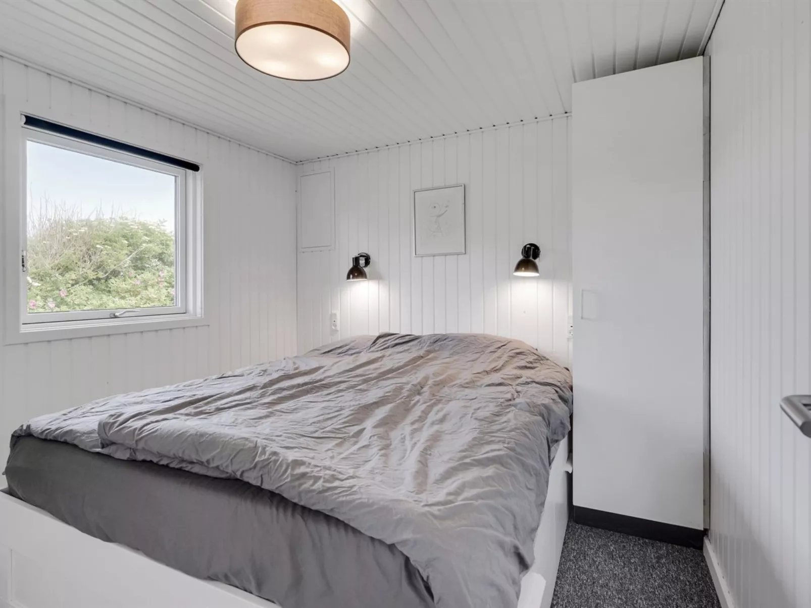 "Biarni" - 300m from the sea-Binnen