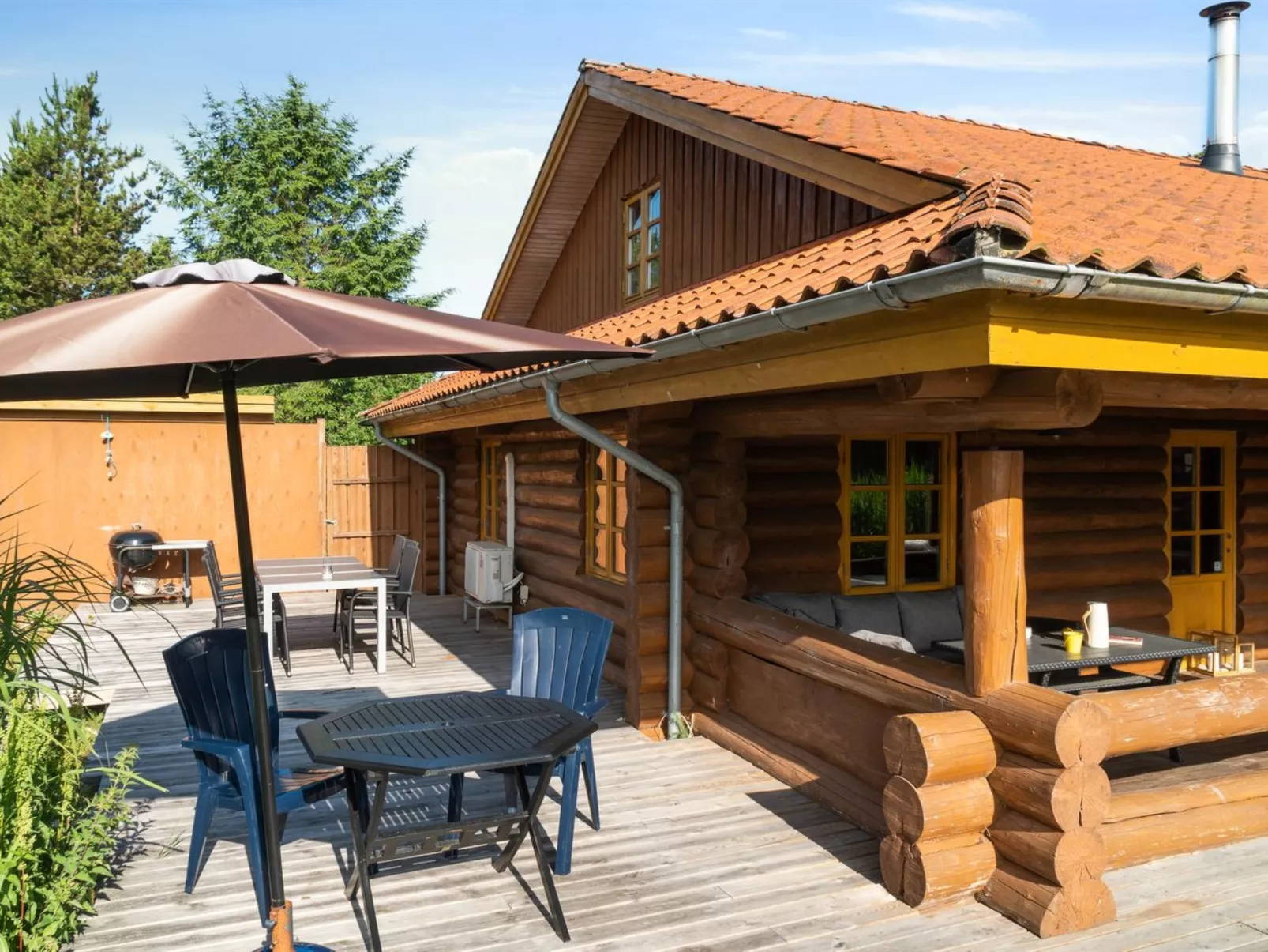 "Elsia" - 1.5km to the fjord-Buiten