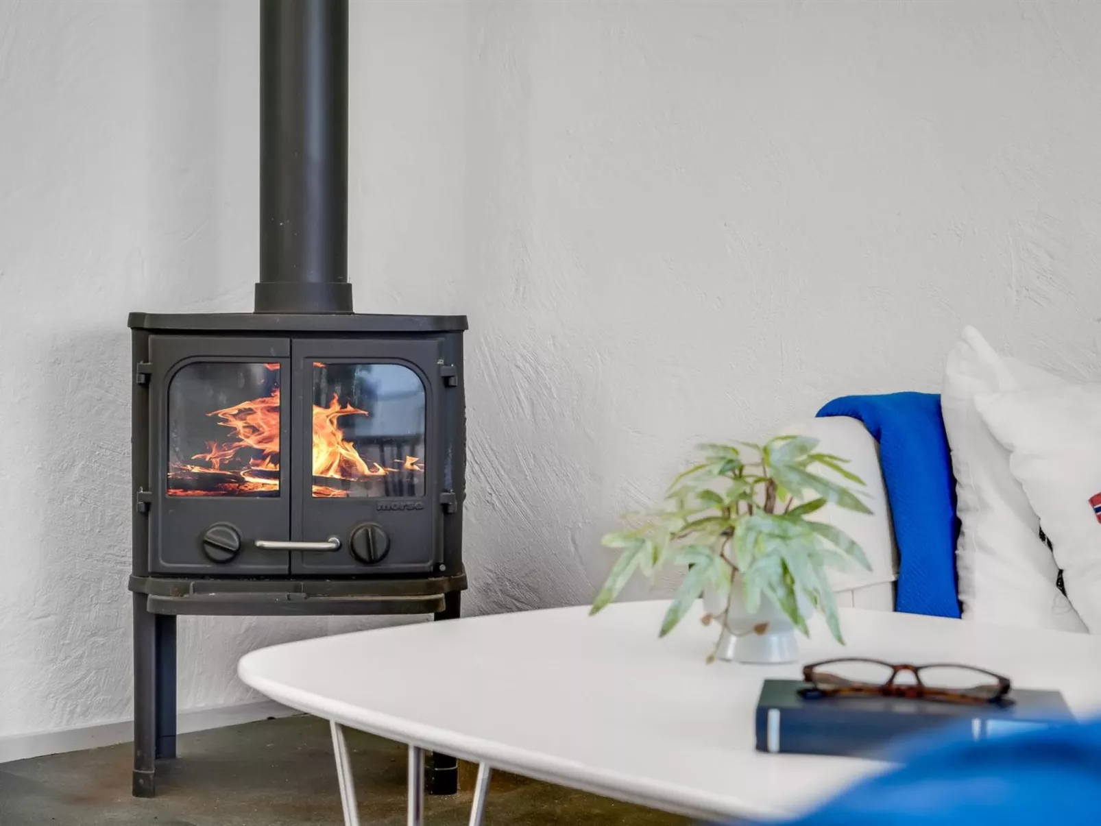 "Majvor" - 100m from the sea-Binnen