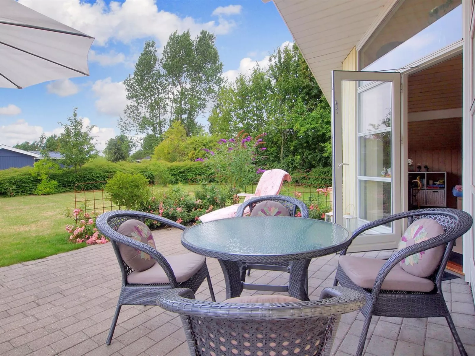 "Lilia" - 900m from the sea-Buiten