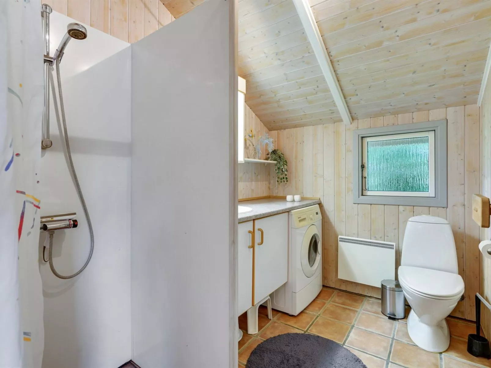 "Danna" - 850m to the fjord-Binnen