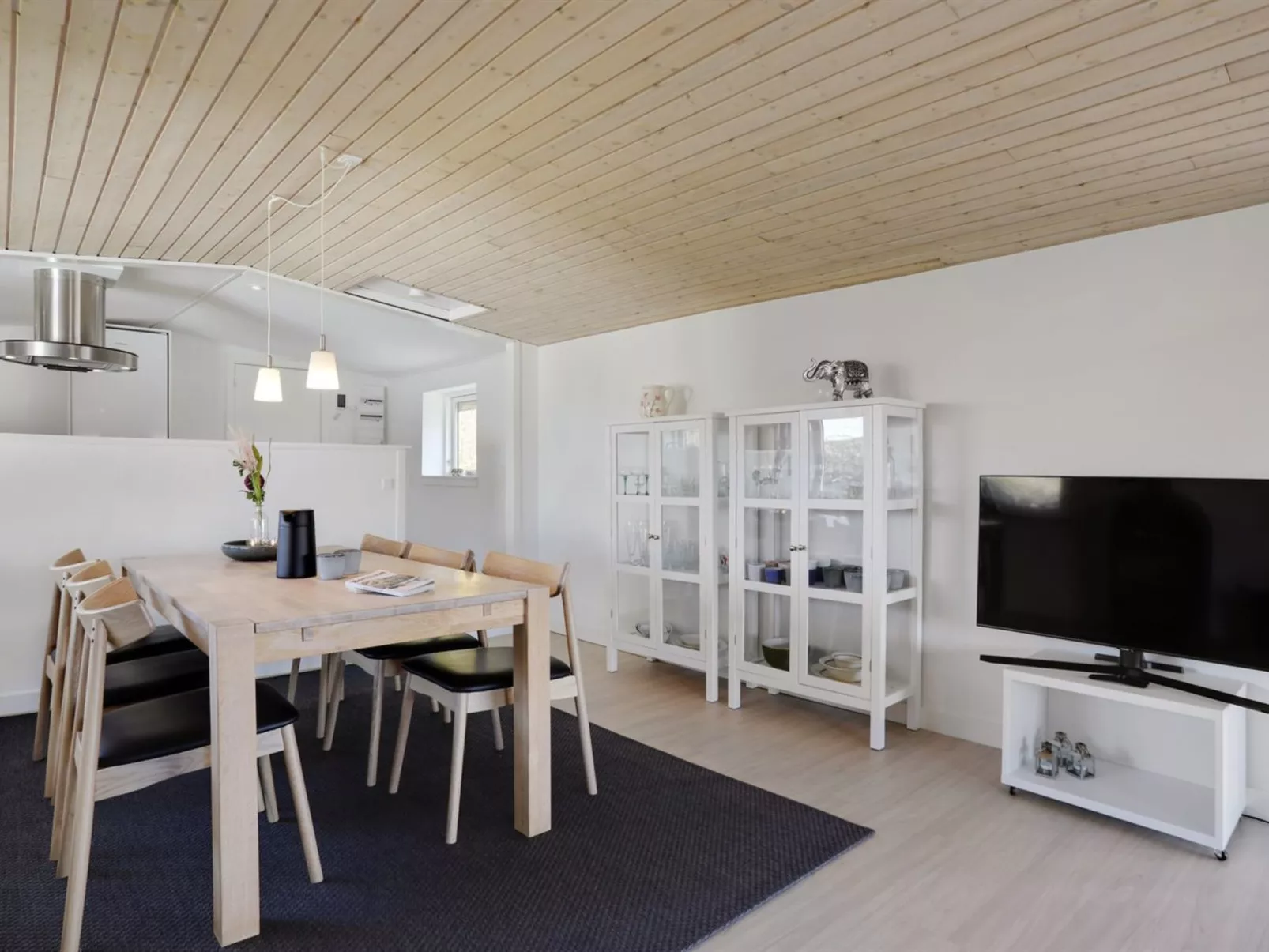 "Cristiana" - 950m from the sea-Binnen