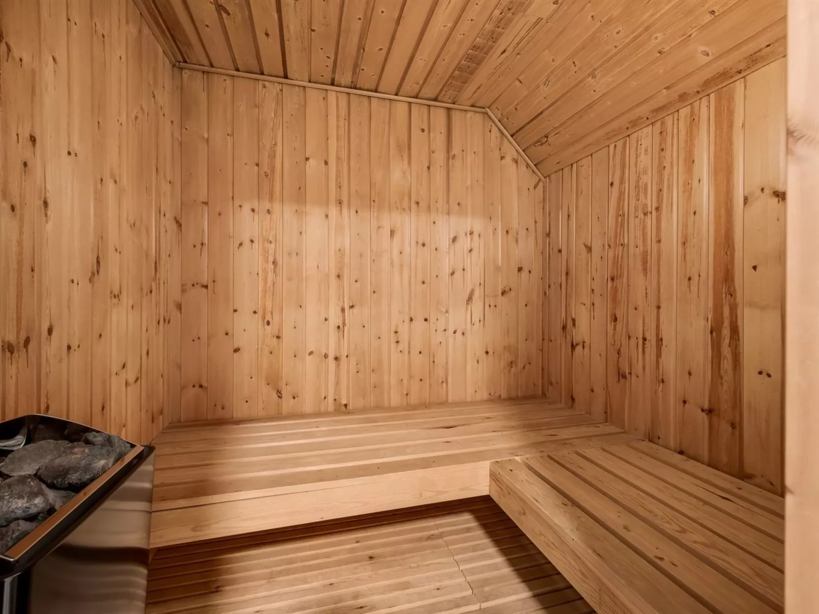 "Patrik" - 1.4km from the sea-Binnen