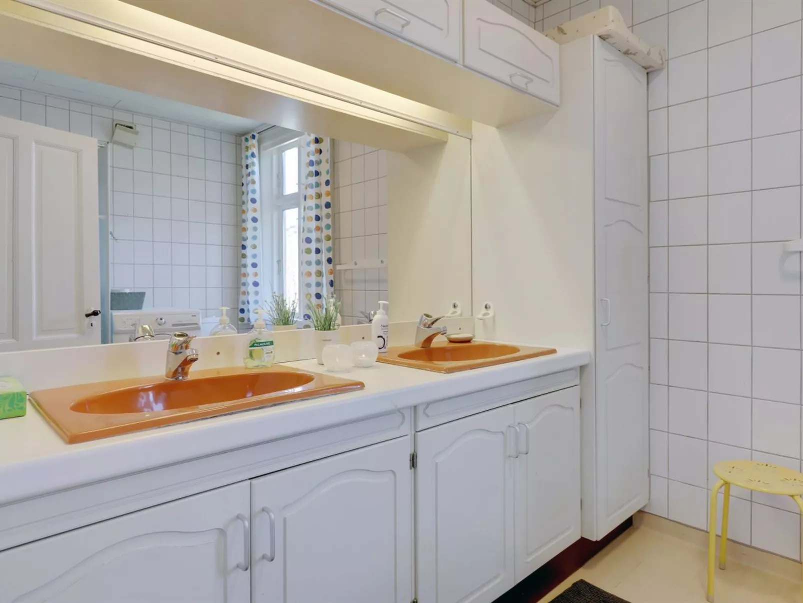 "Anina" - 400m from the sea-Binnen