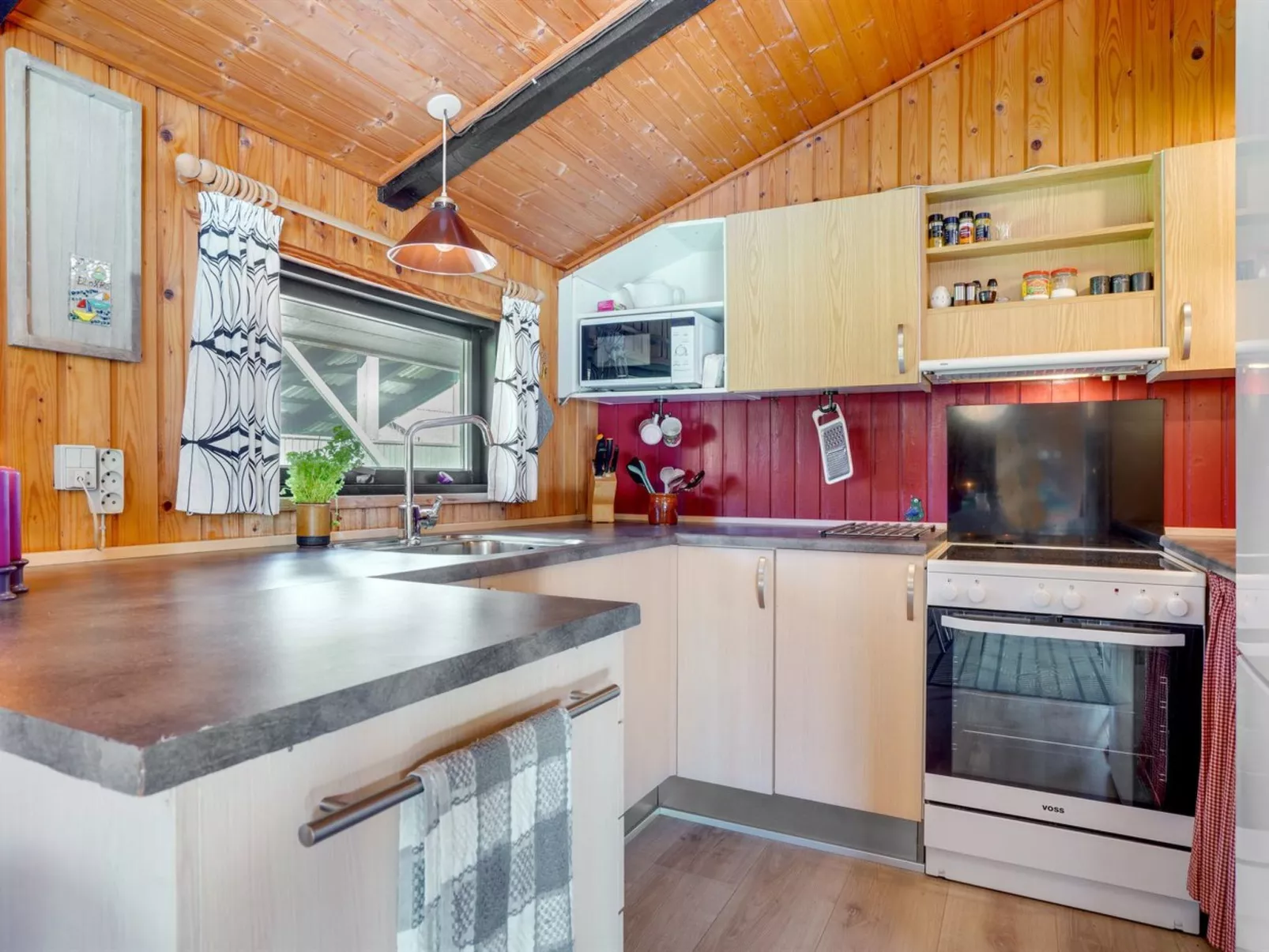 "Madita" - 310m from the sea-Binnen