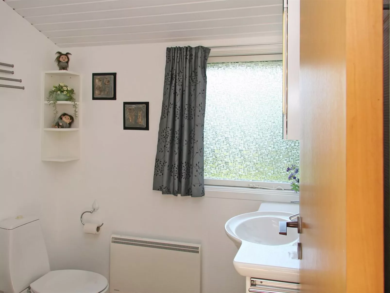 "Ilya" - 90m to the fjord-Binnen