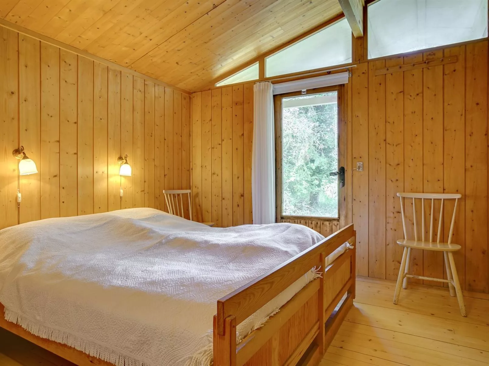 "Myrra" - 10m from the sea-Binnen