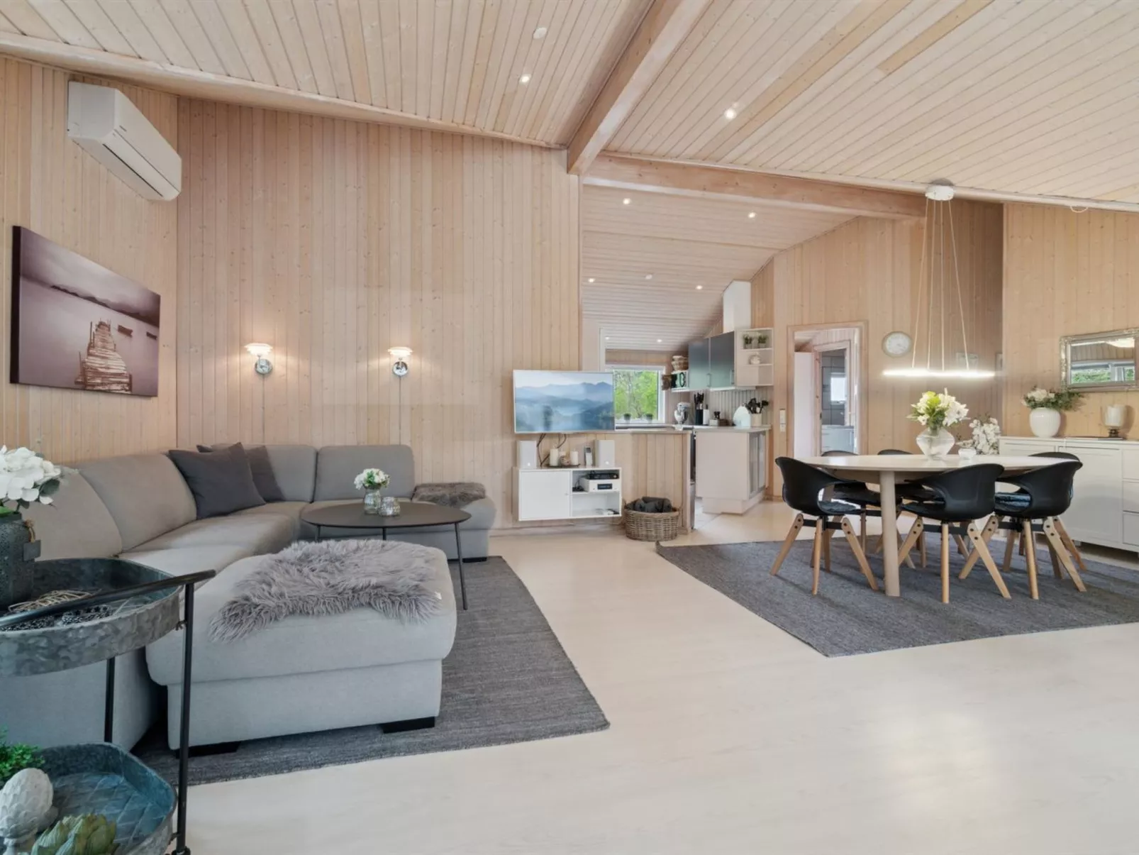 "Bergulv" - 75m from the sea-Binnen