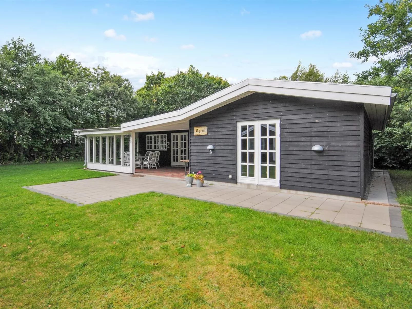 "Assarina" - 300m to the fjord-Buiten