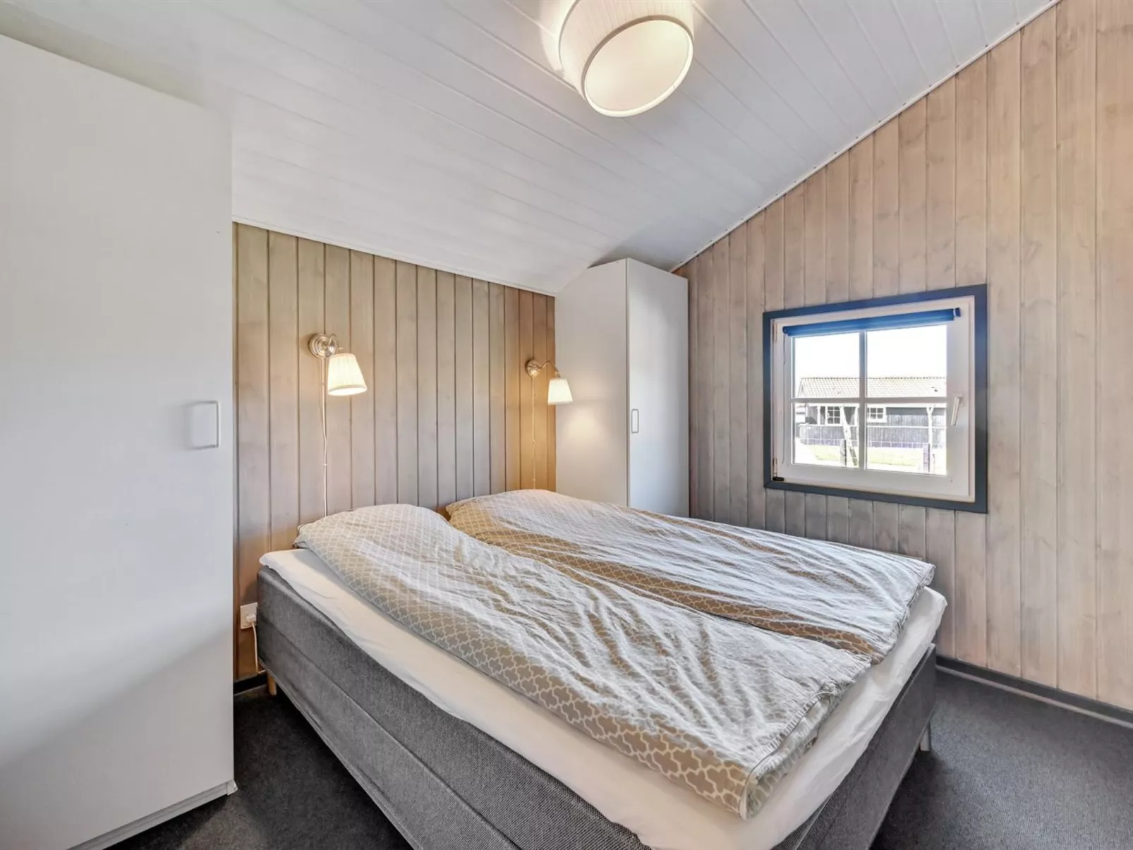 "Martina" - 560m to the fjord-Binnen