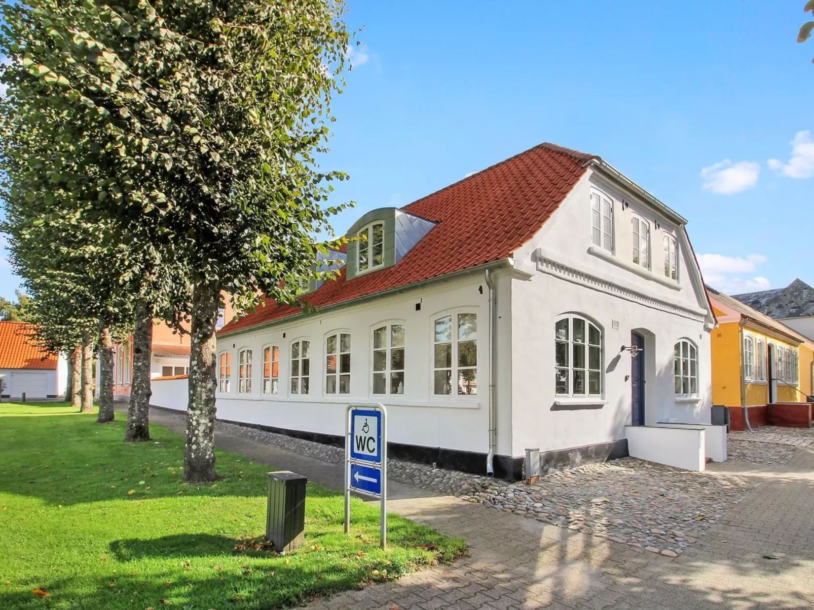 "Reeta" - 32km from the sea-Buiten