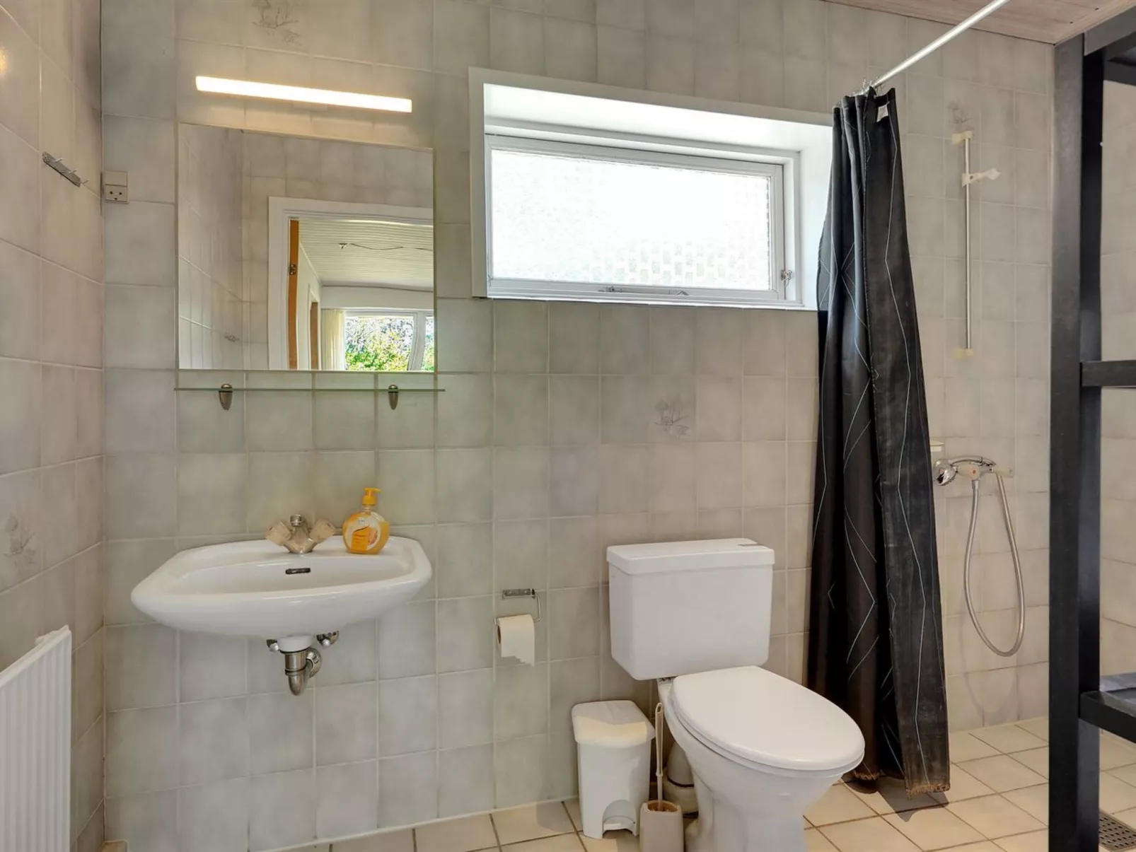 "Tokki" - 20km from the sea-Binnen