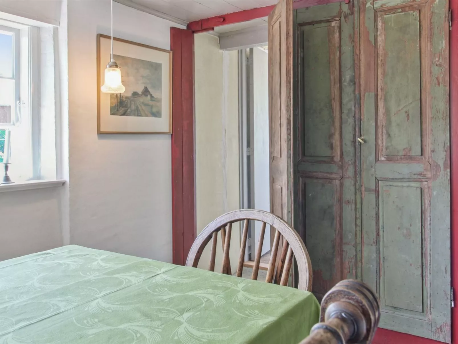 "Saarah" - 25km from the sea-Binnen