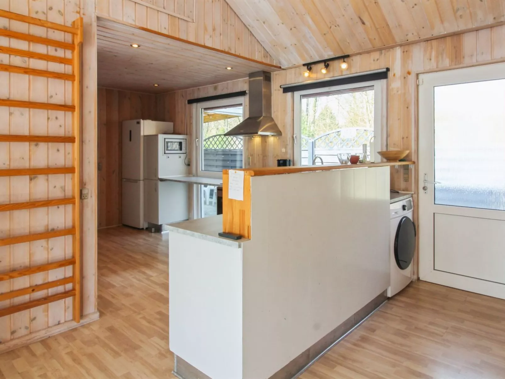 "Edy" - 25km from the sea-Binnen