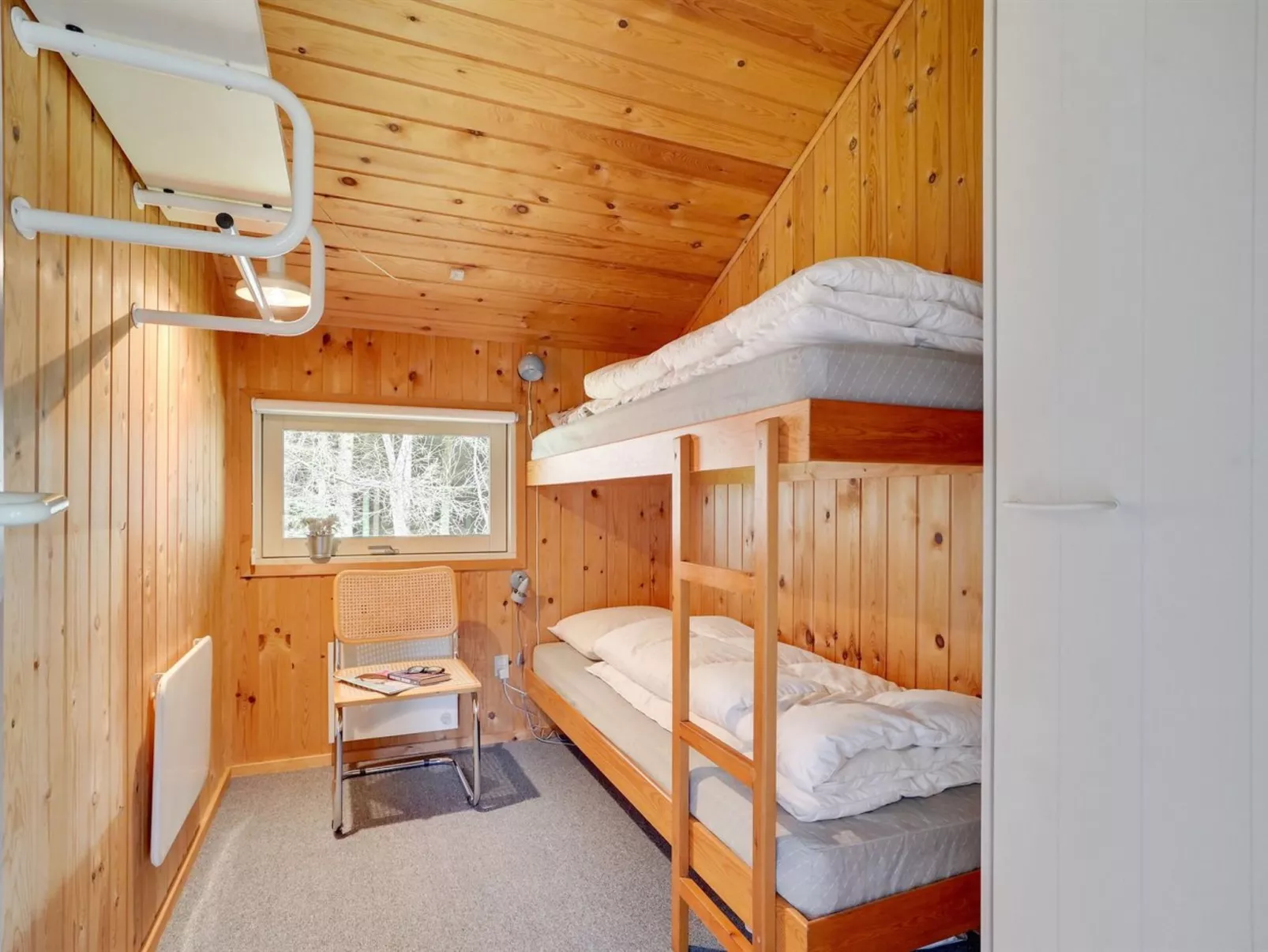 "Alwin" - 2.5km from the sea-Binnen