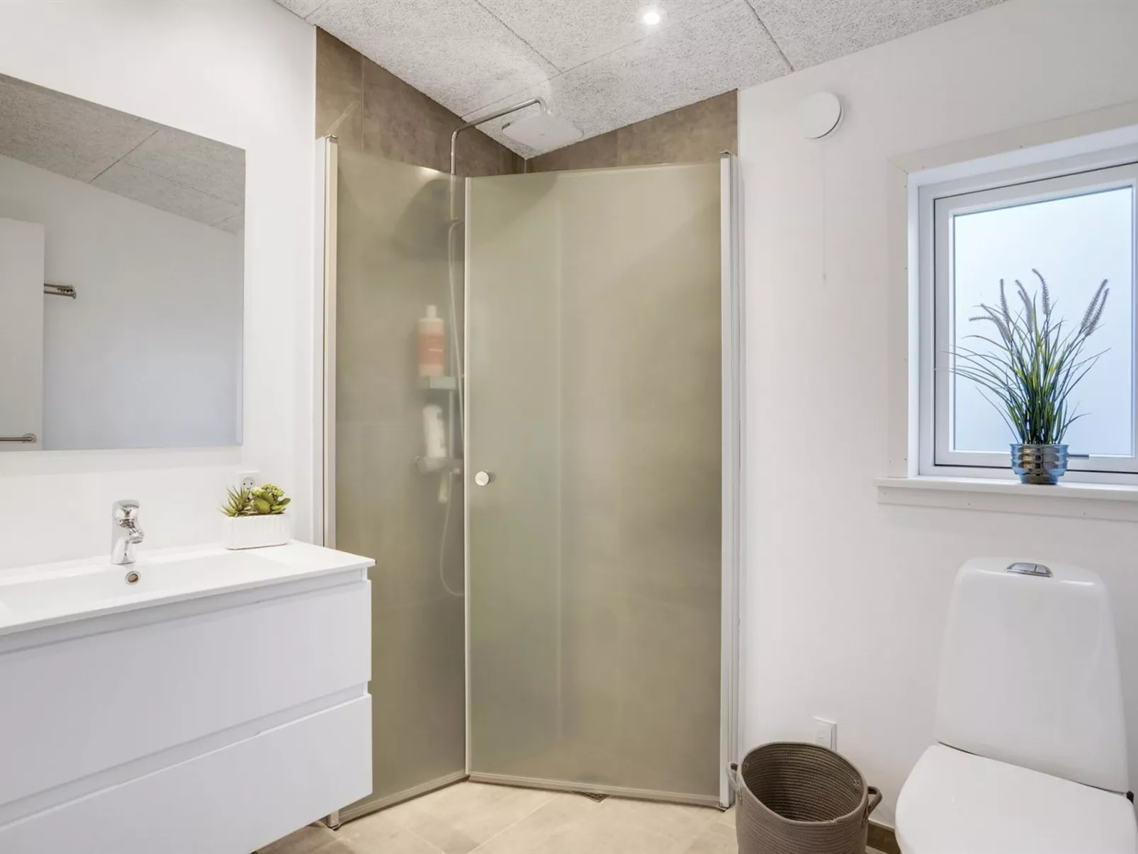 "Gela" - 1.3km to the fjord-Binnen