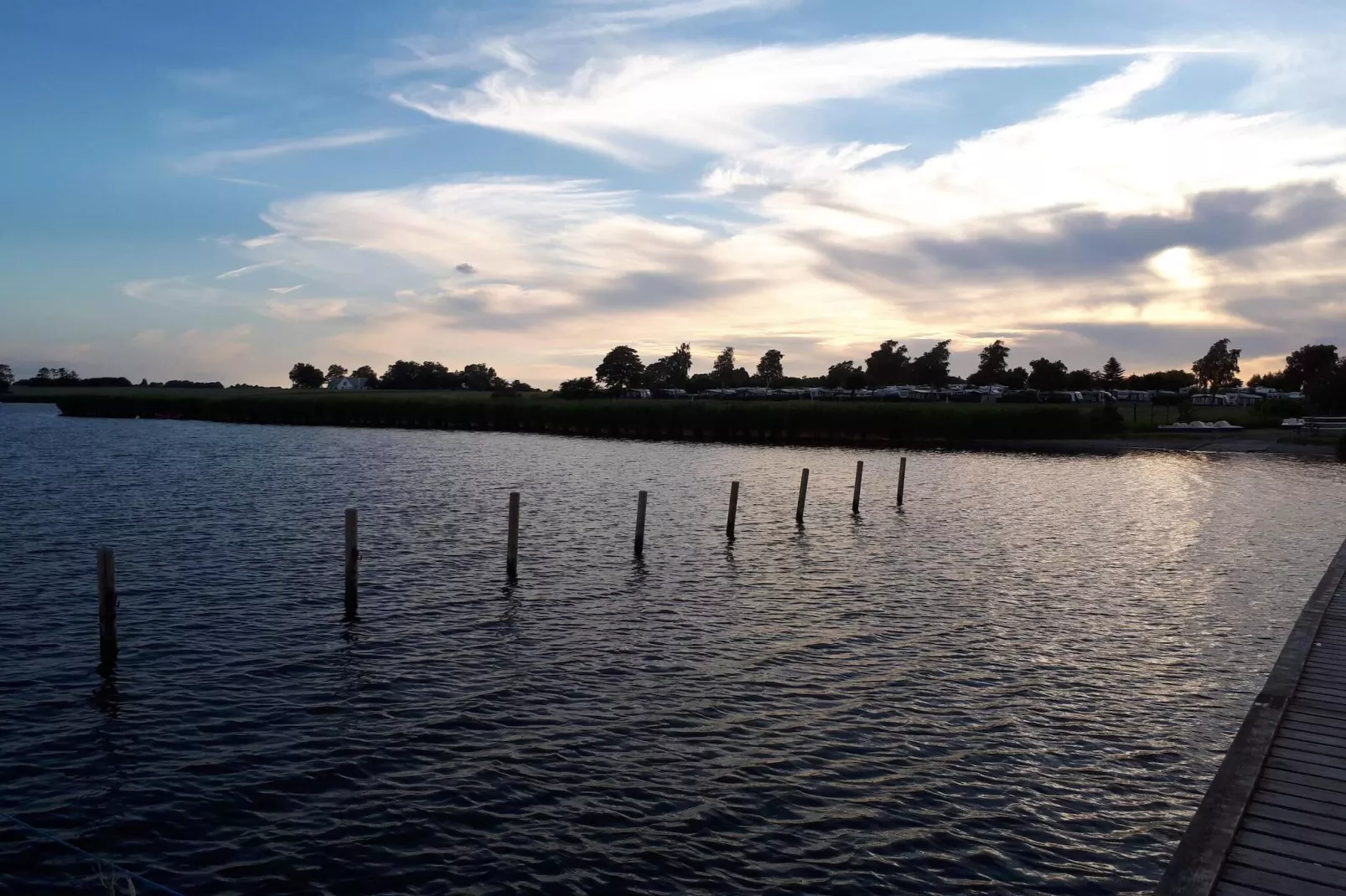 Gezellig toevluchtsoord aan zee in Eno-By Traum-Waterzicht
