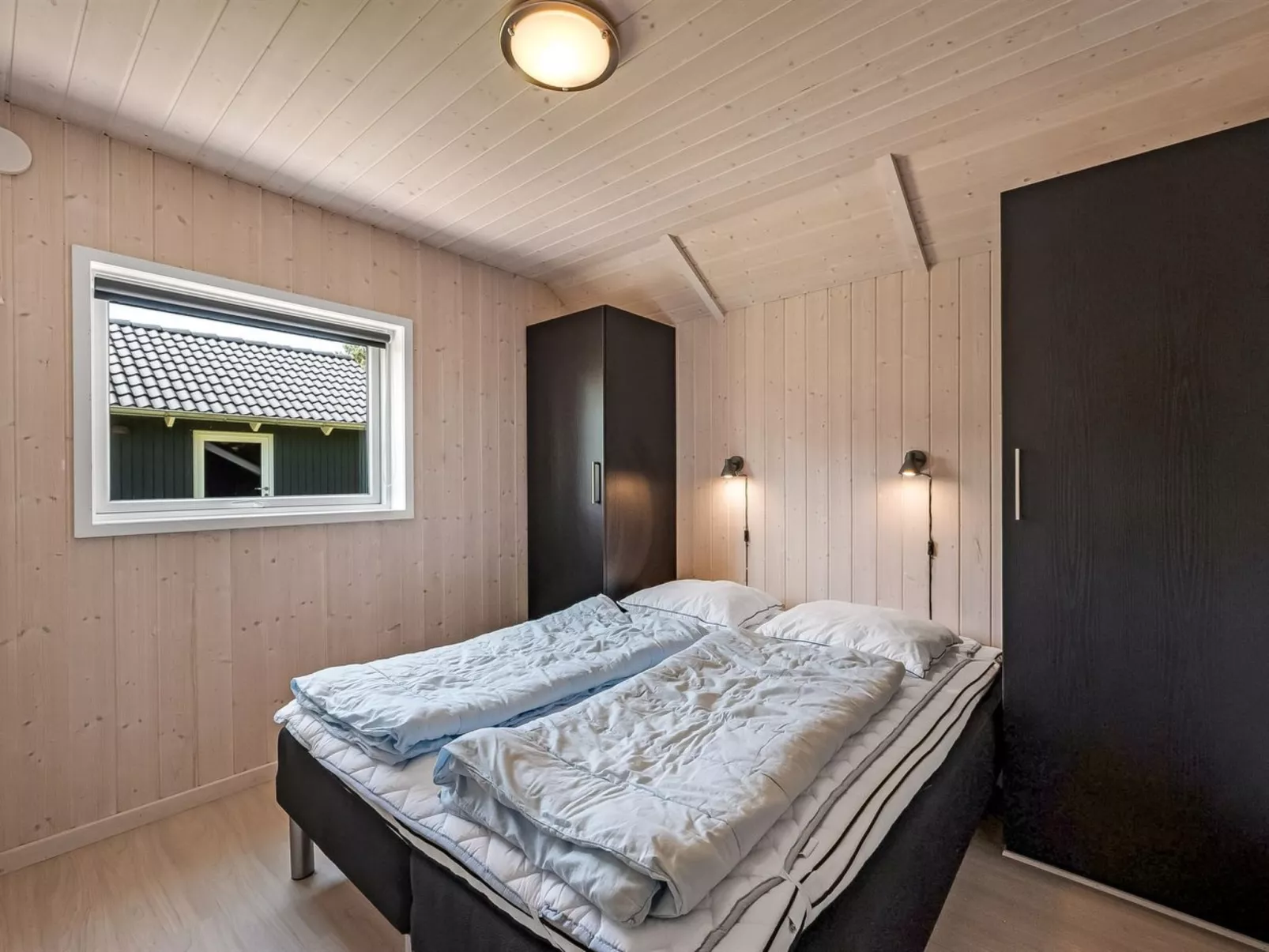 "Elina" - 600m from the sea-Binnen