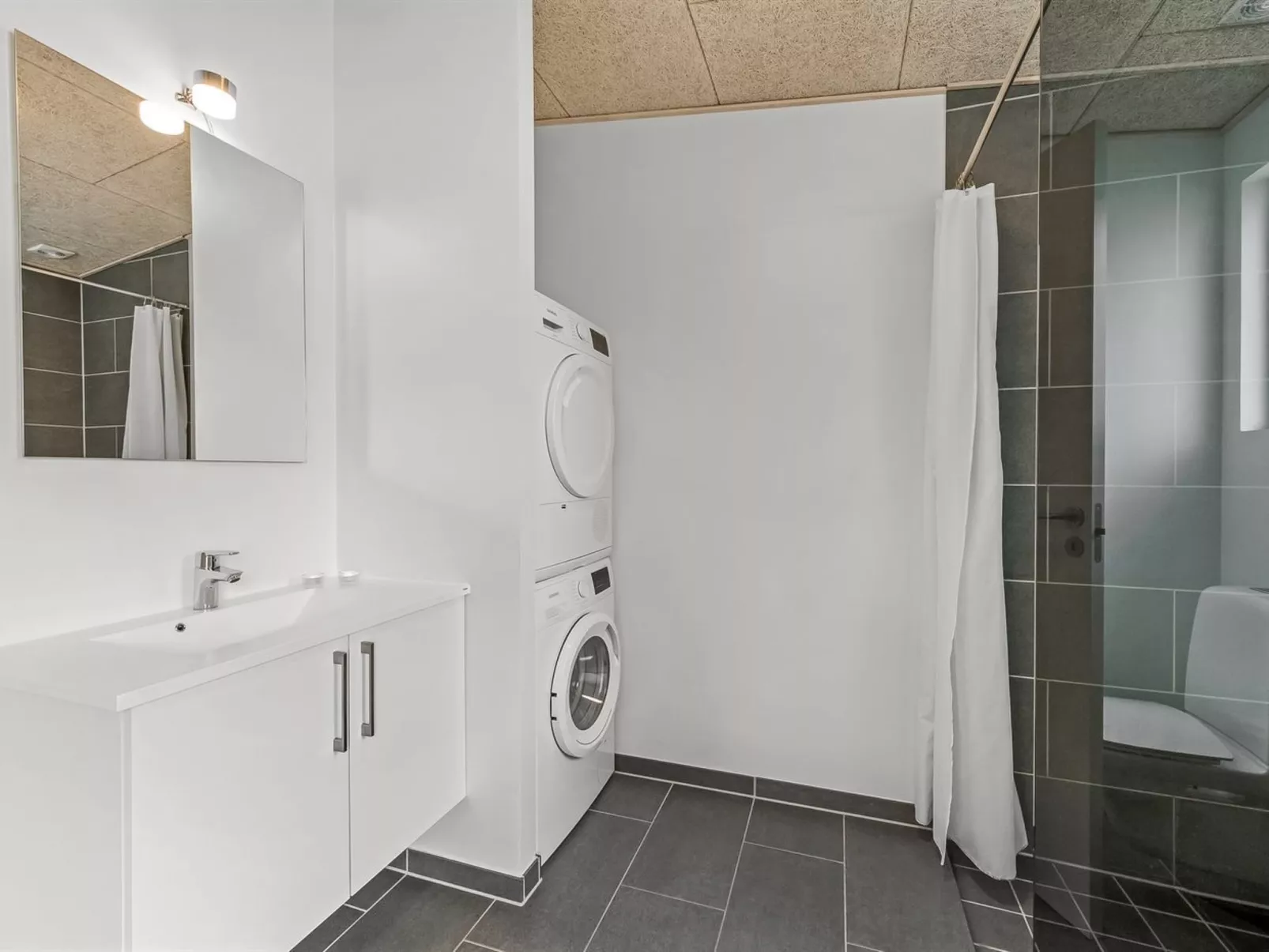 "Ilindenka" - 500m from the sea-Binnen