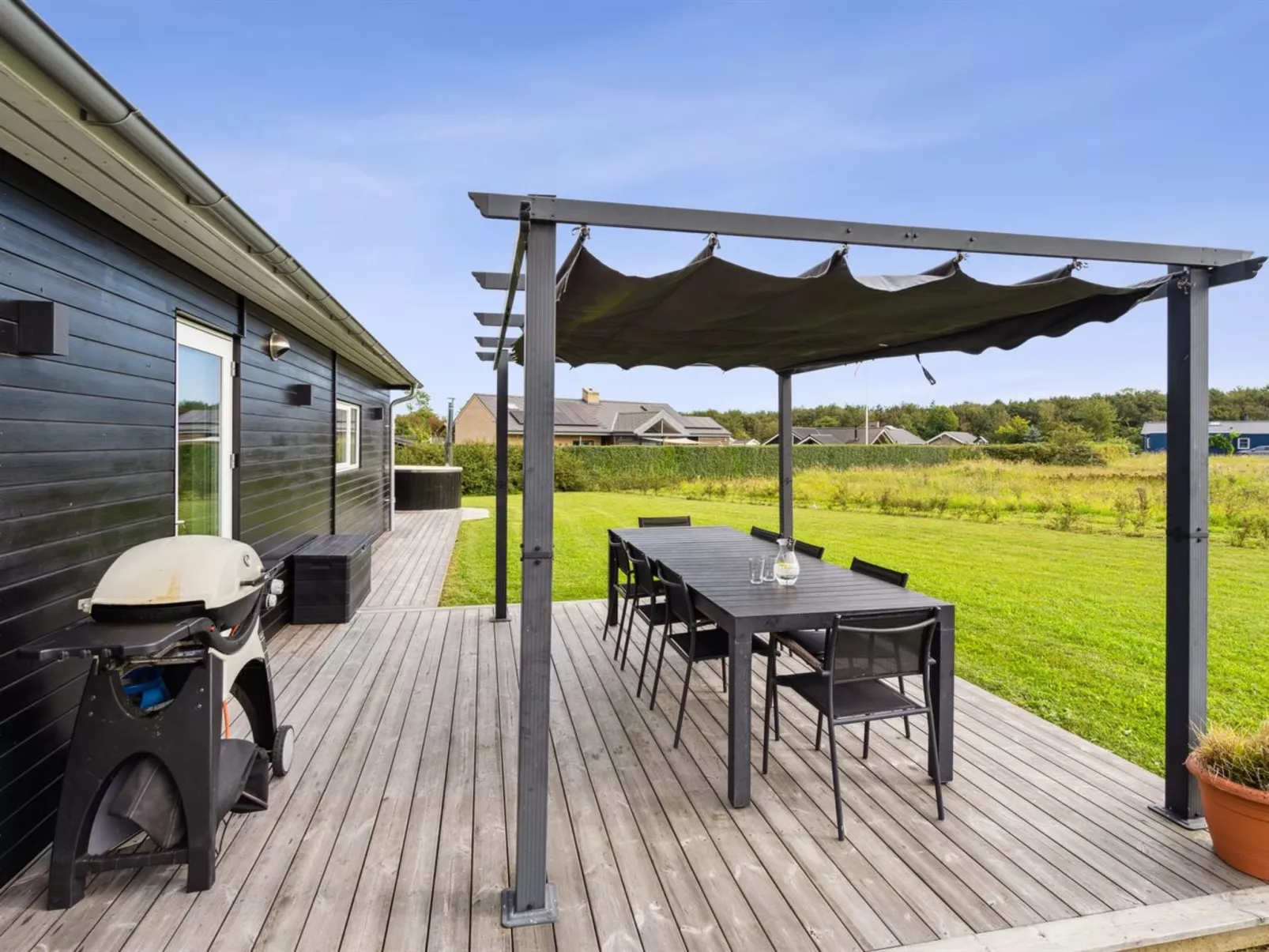 "Amdi" - 700m from the sea-Buiten