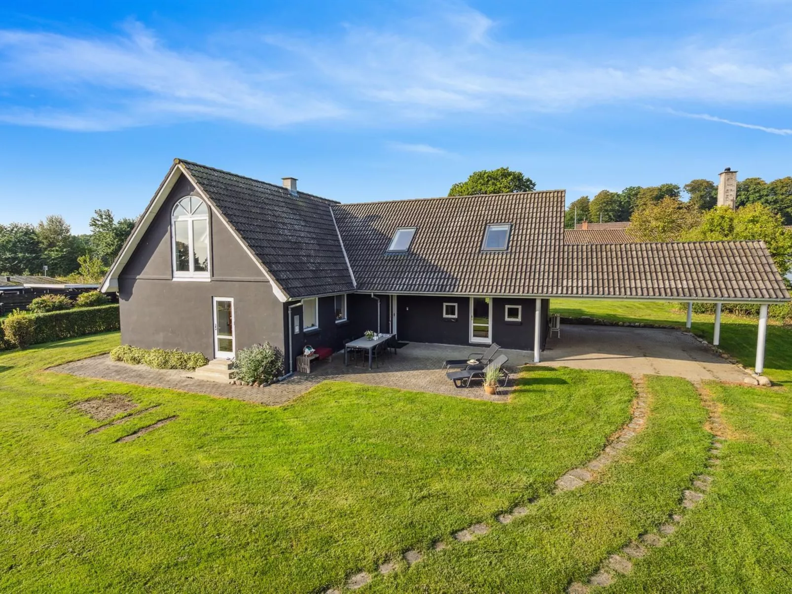 "Cajsa" - 200m from the sea-Buiten