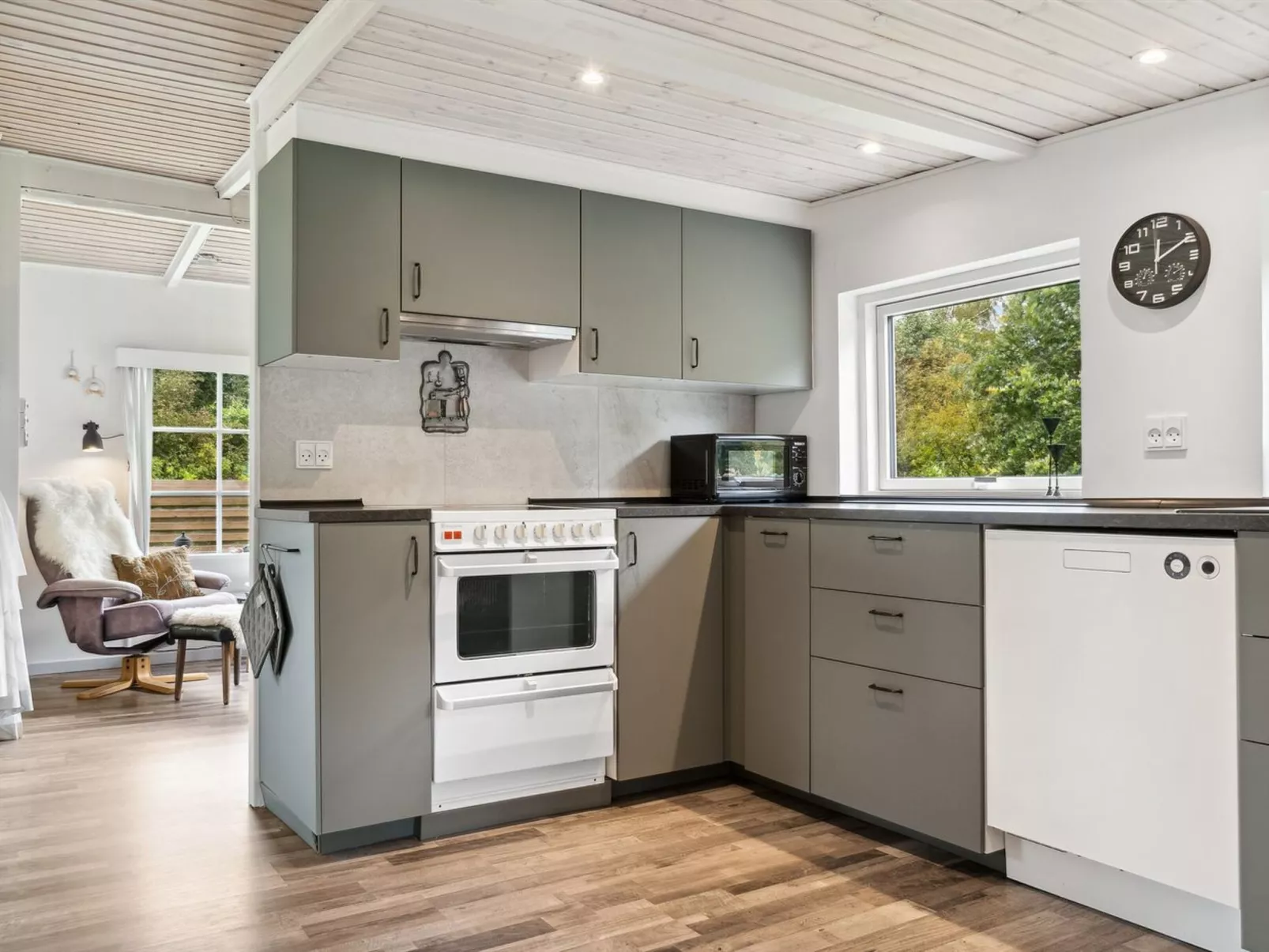 "Aslak" - 600m from the sea-Binnen