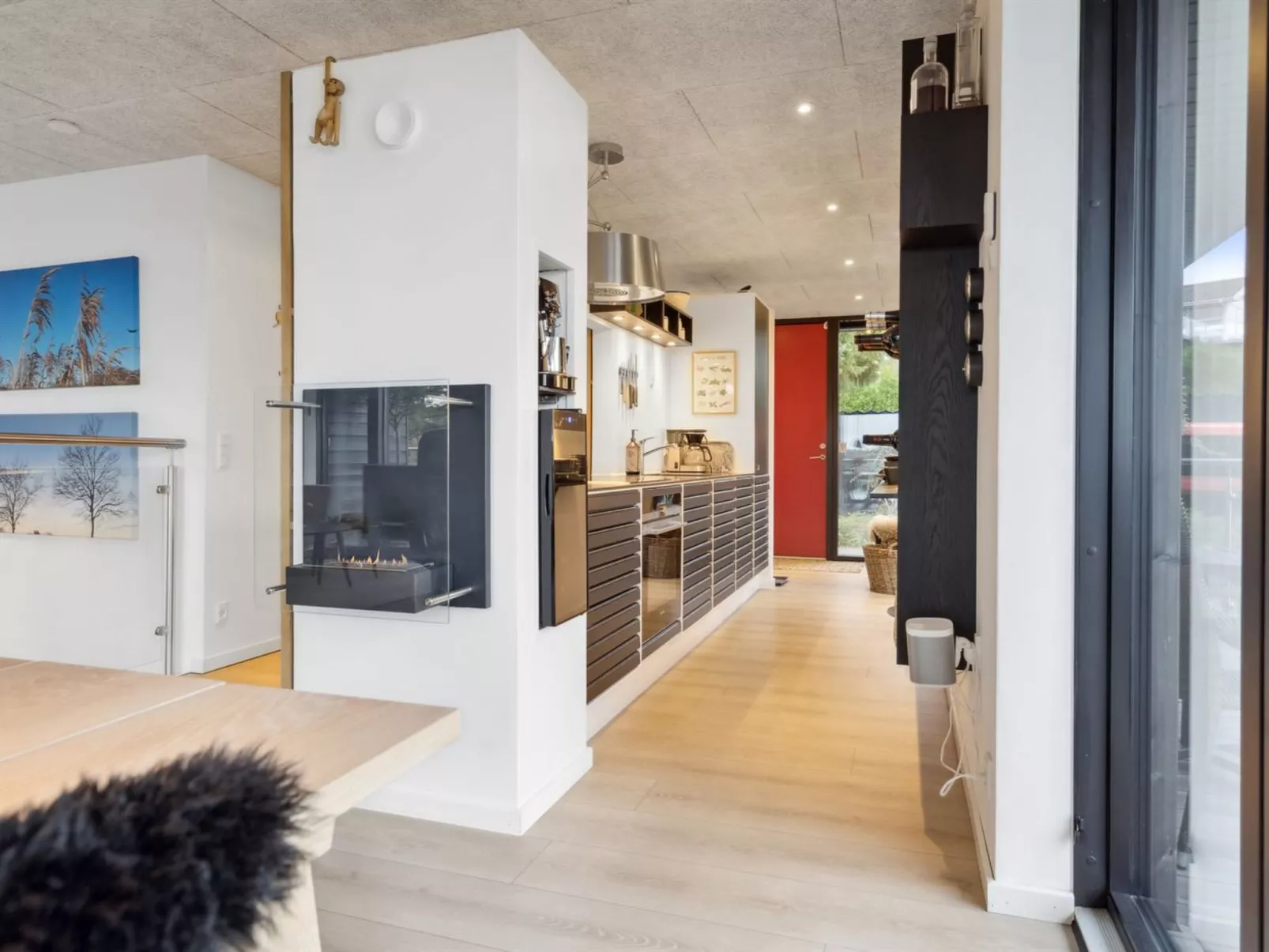 "Iarund" - 600m from the sea-Binnen