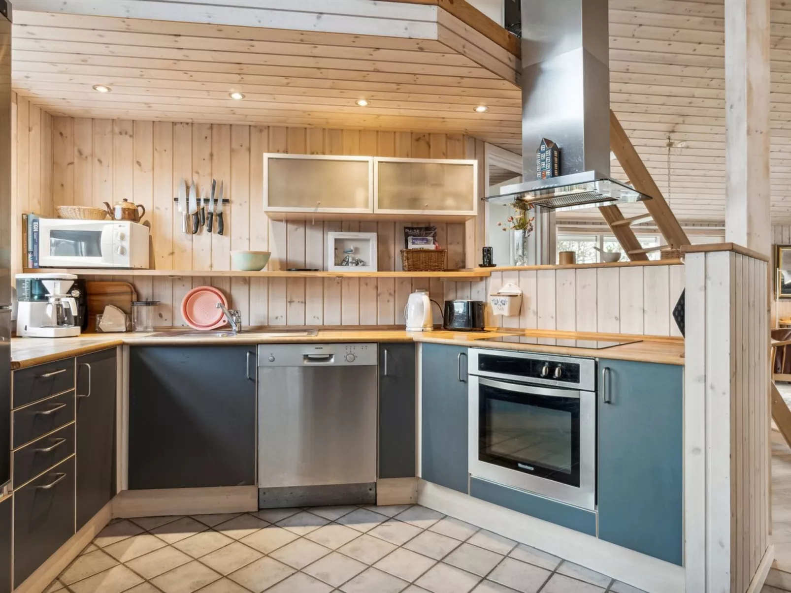 "Bruni" - 400m from the sea-Binnen