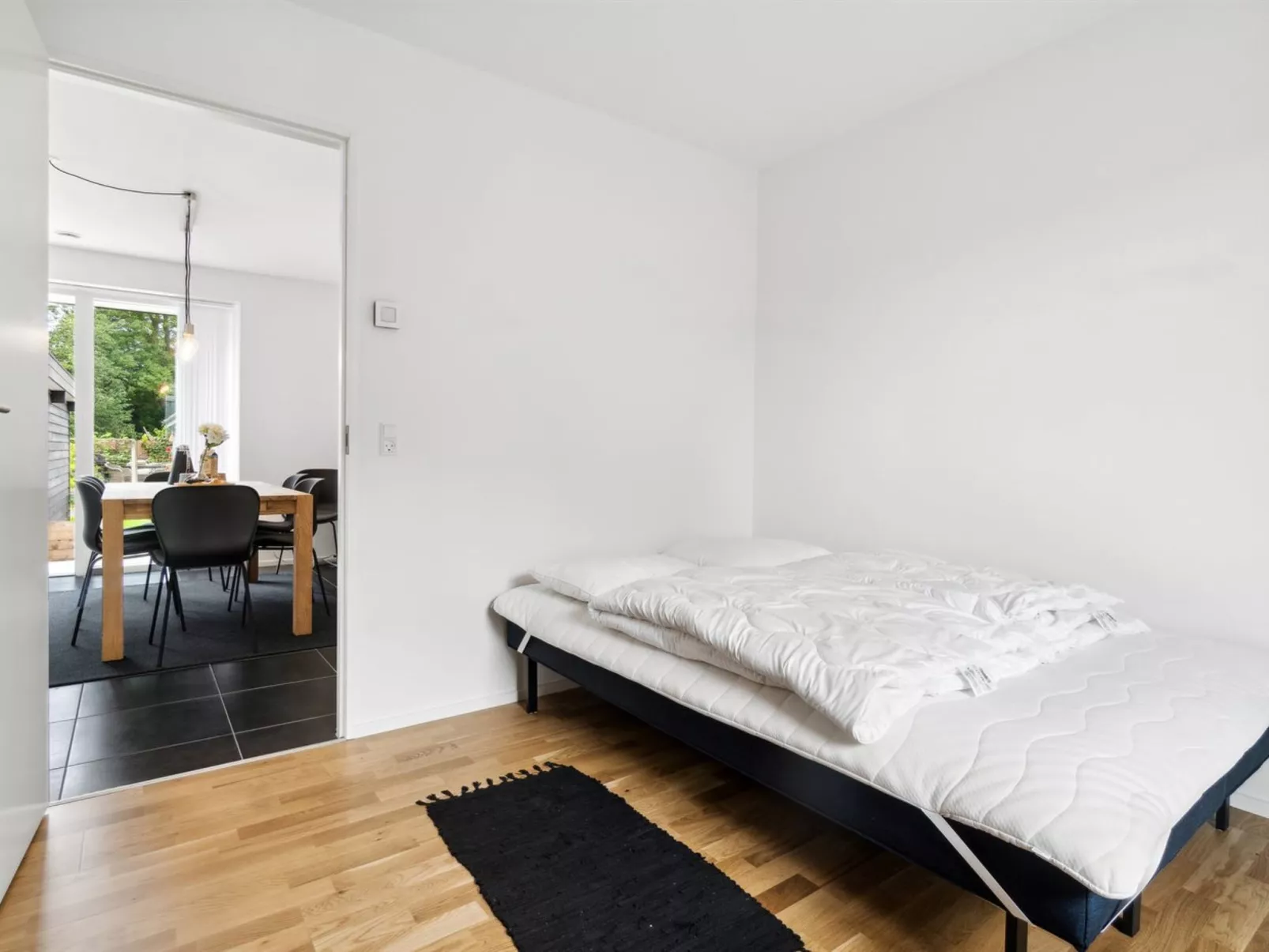 "Helmi" - 1km from the sea-Binnen