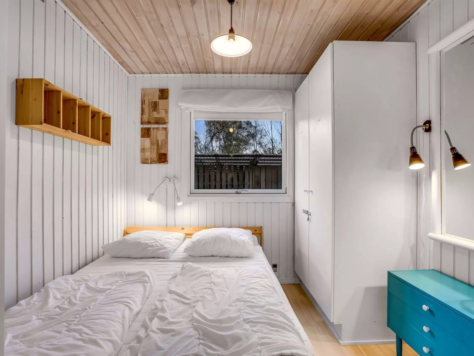 "Asmine" - 670m from the sea-Binnen