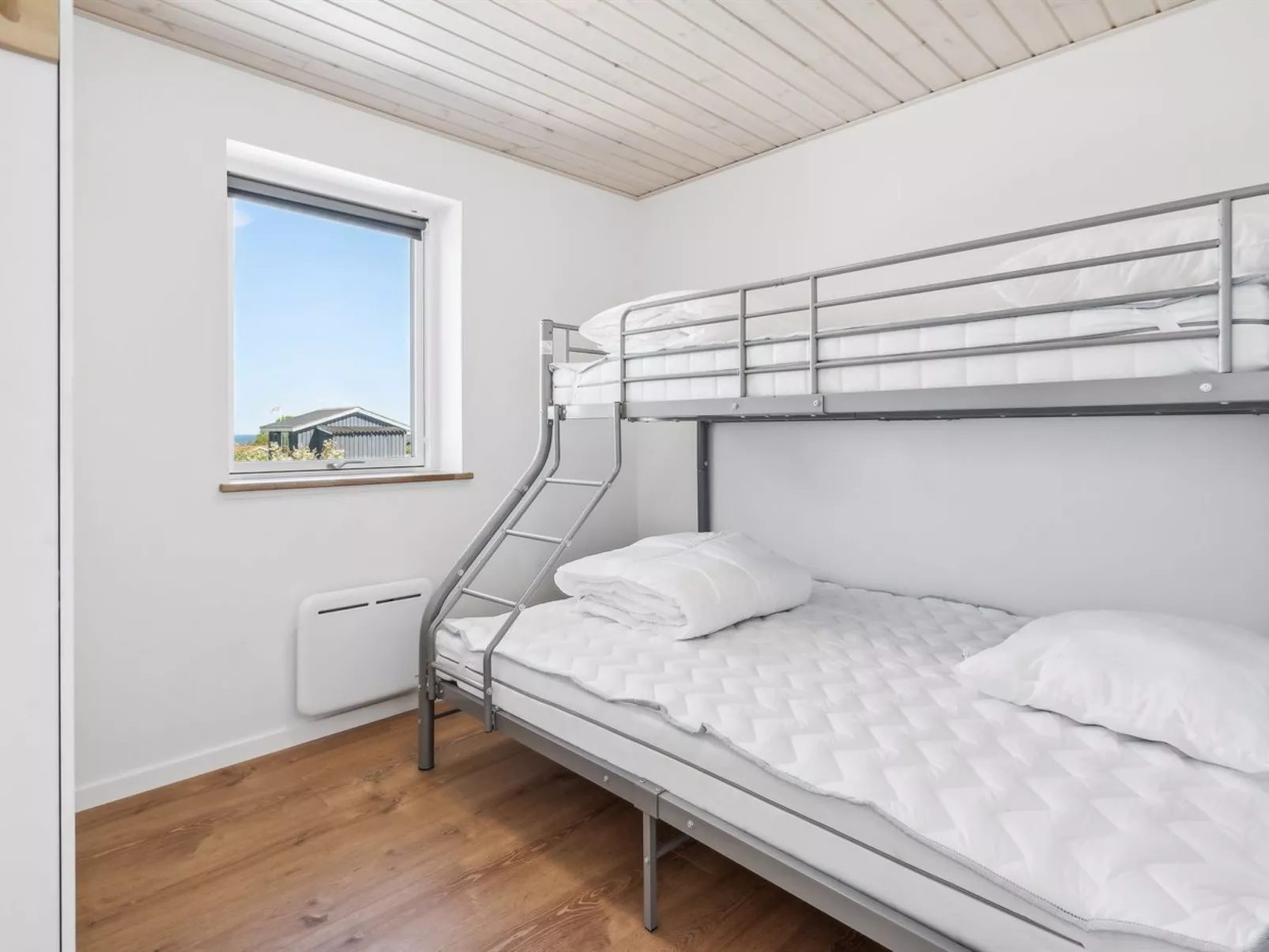 "Ika" - 450m from the sea-Binnen