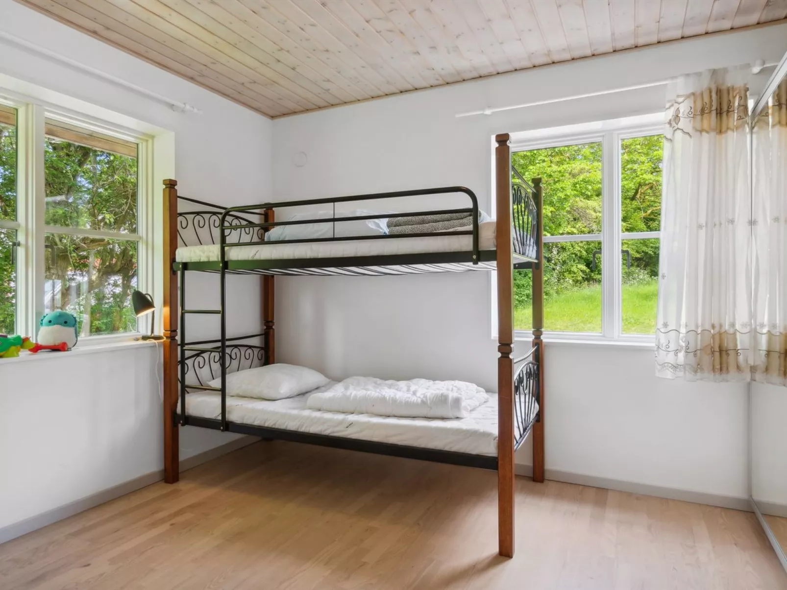 "Guthbrand" - 800m from the sea-Binnen